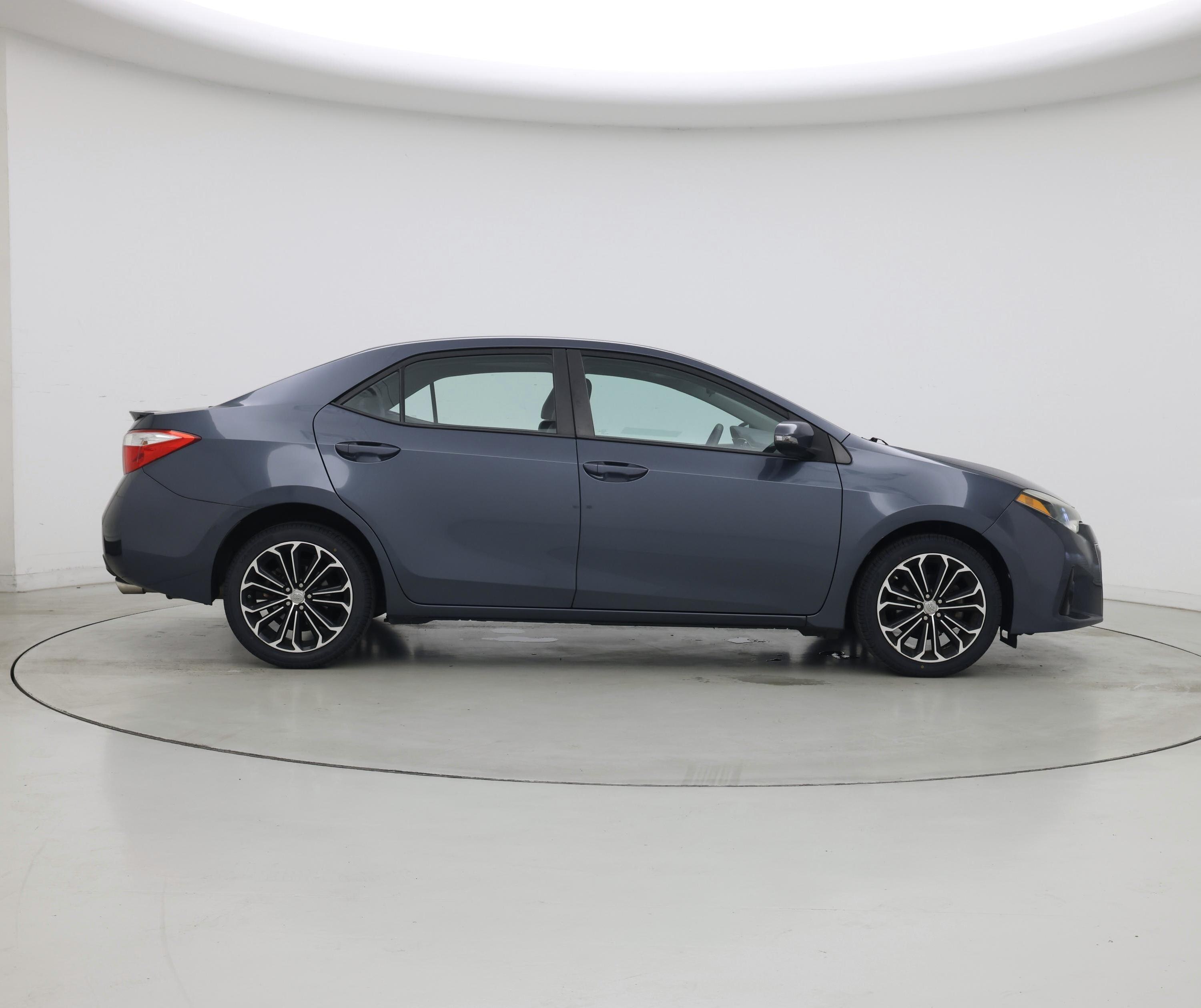 Thumbnail: 2015 Toyota Corolla - 7