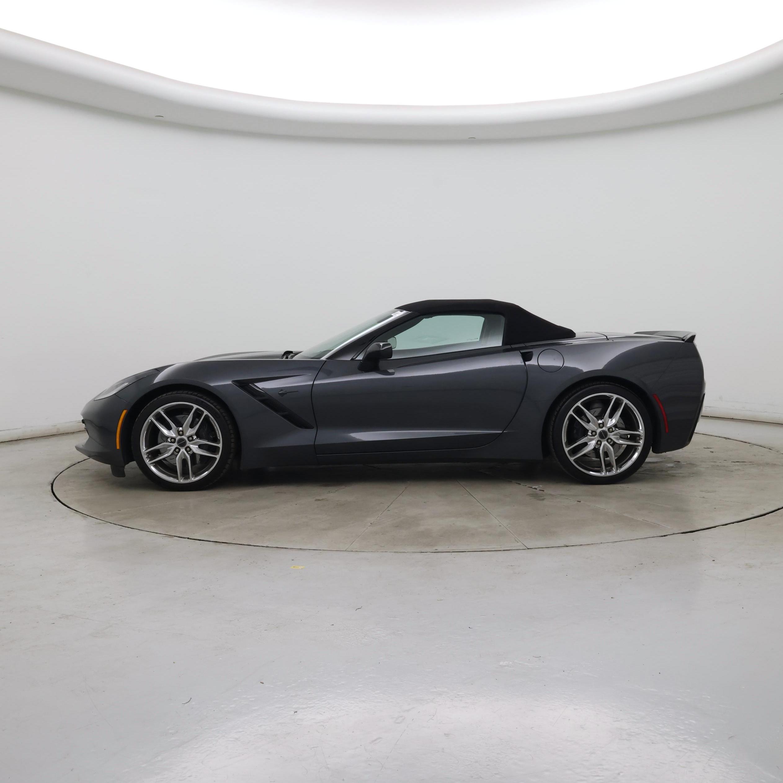 Thumbnail: 2018 Chevrolet Corvette - 3