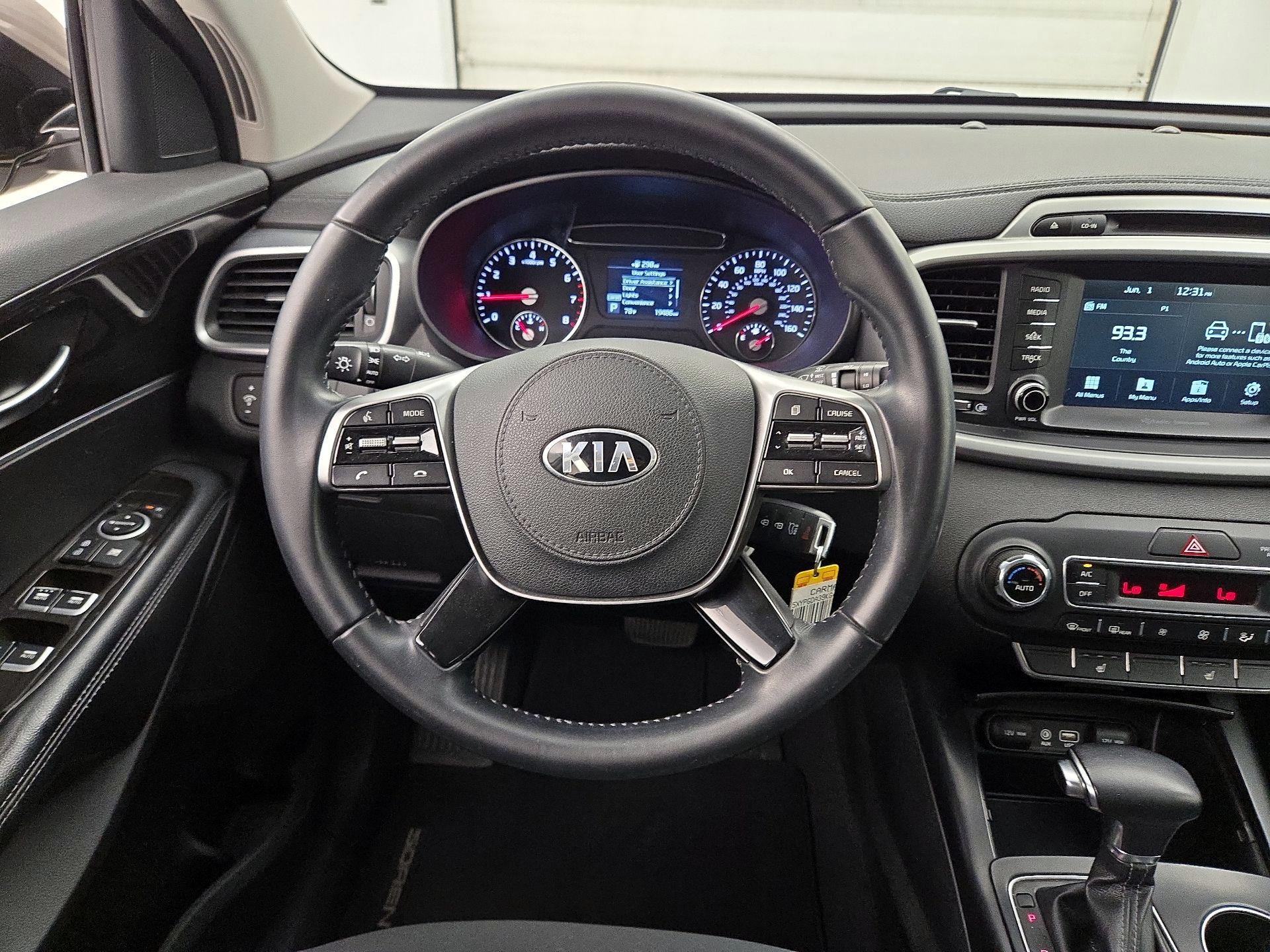 Thumbnail: 2019 Kia Sorento - 10