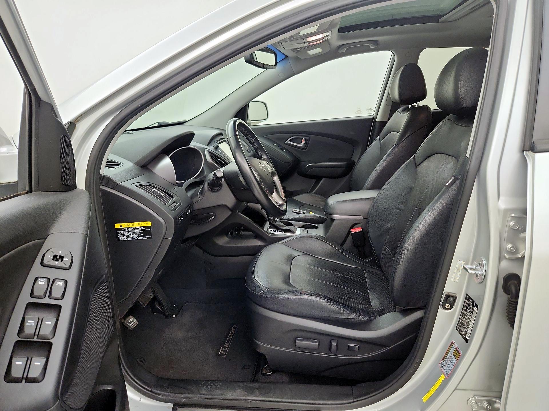 Thumbnail: 2014 Hyundai Tucson - 11