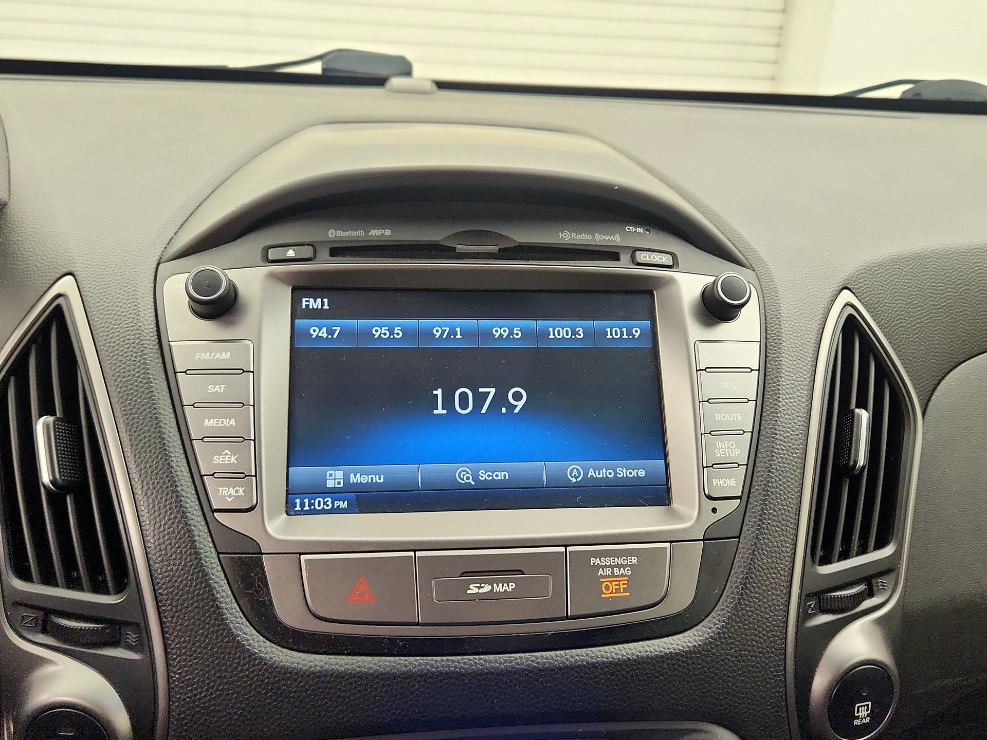 Thumbnail: 2014 Hyundai Tucson - 16