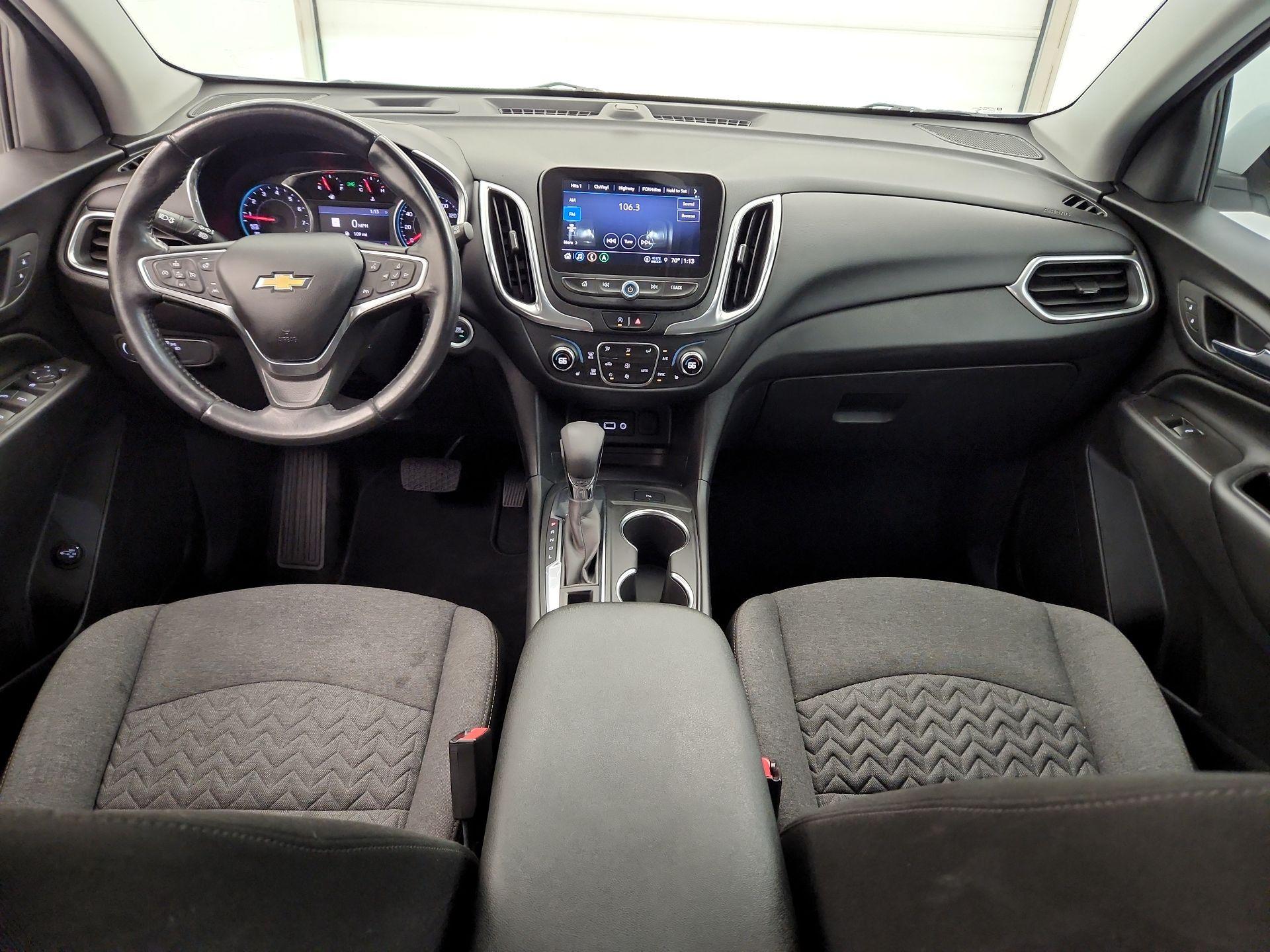 Thumbnail: 2022 Chevrolet Equinox - 9