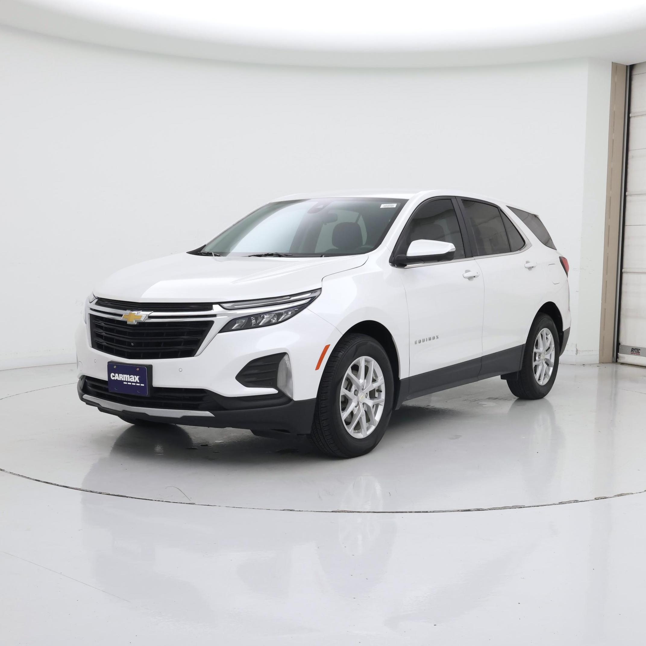 Thumbnail: 2022 Chevrolet Equinox - 4