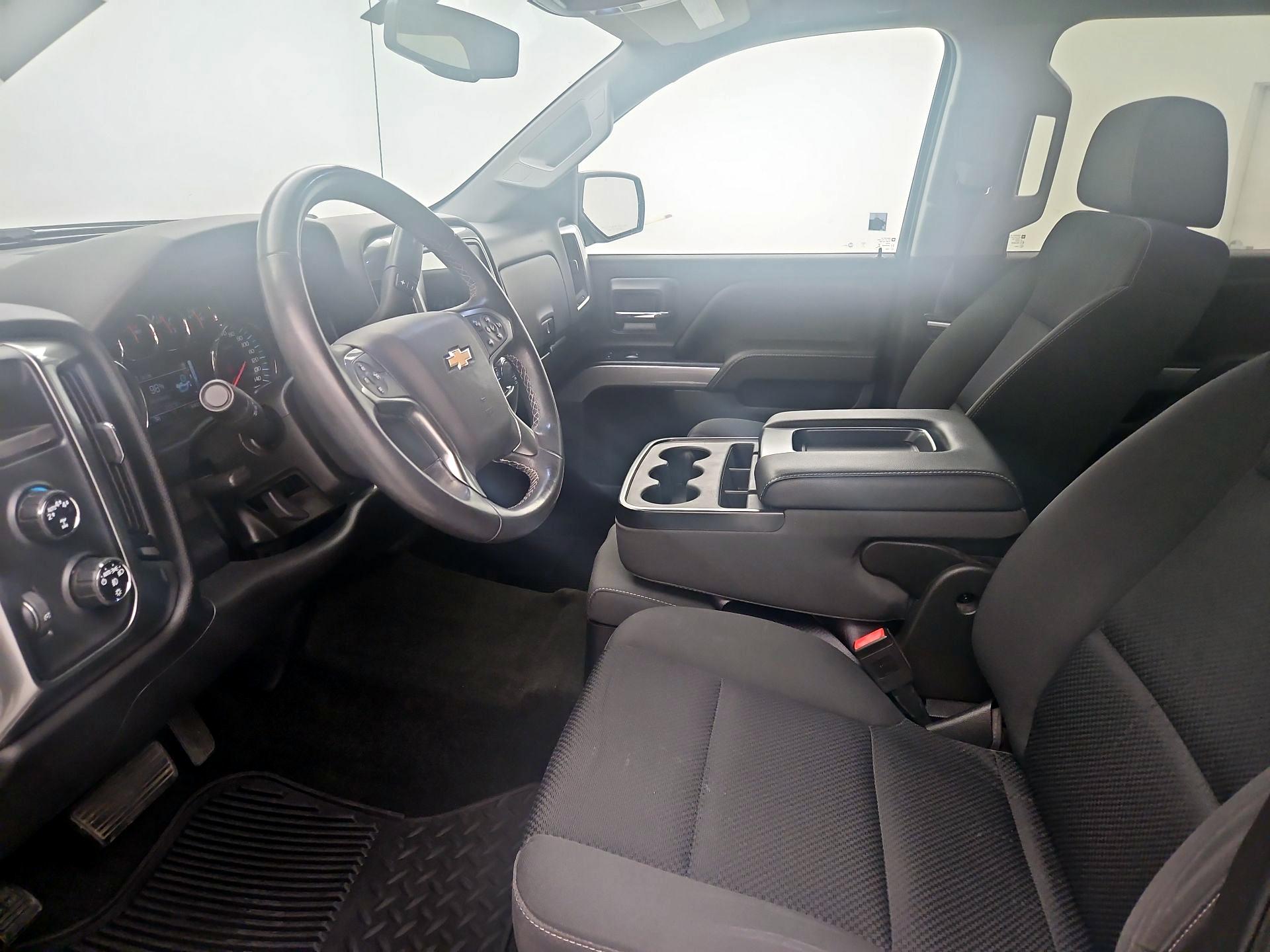 Thumbnail: 2017 Chevrolet Silverado 1500 - 11