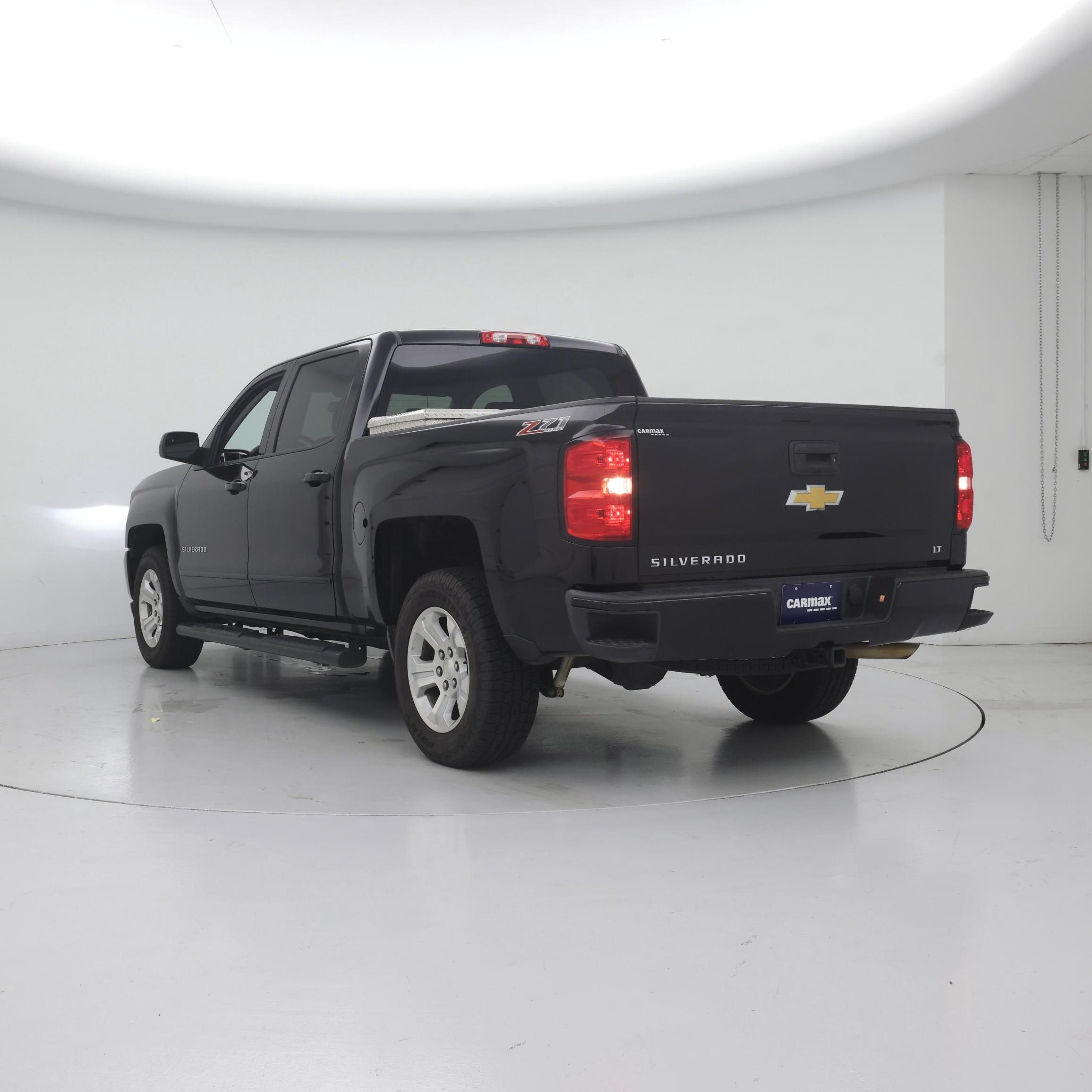 Thumbnail: 2017 Chevrolet Silverado 1500 - 2