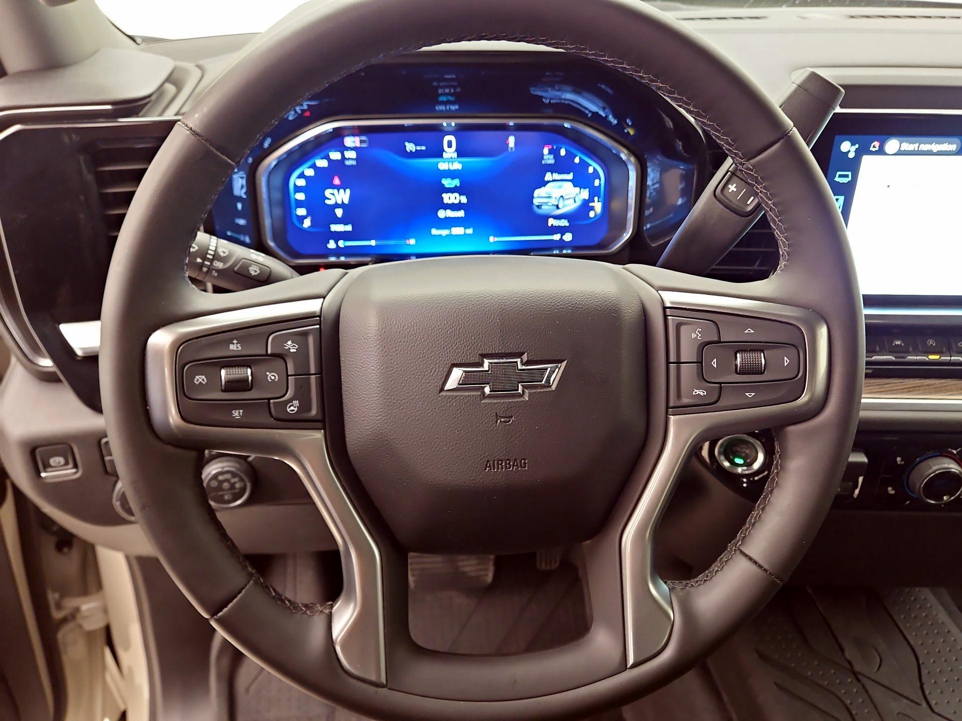 Thumbnail: 2026 Chevrolet Silverado 1500 - 10