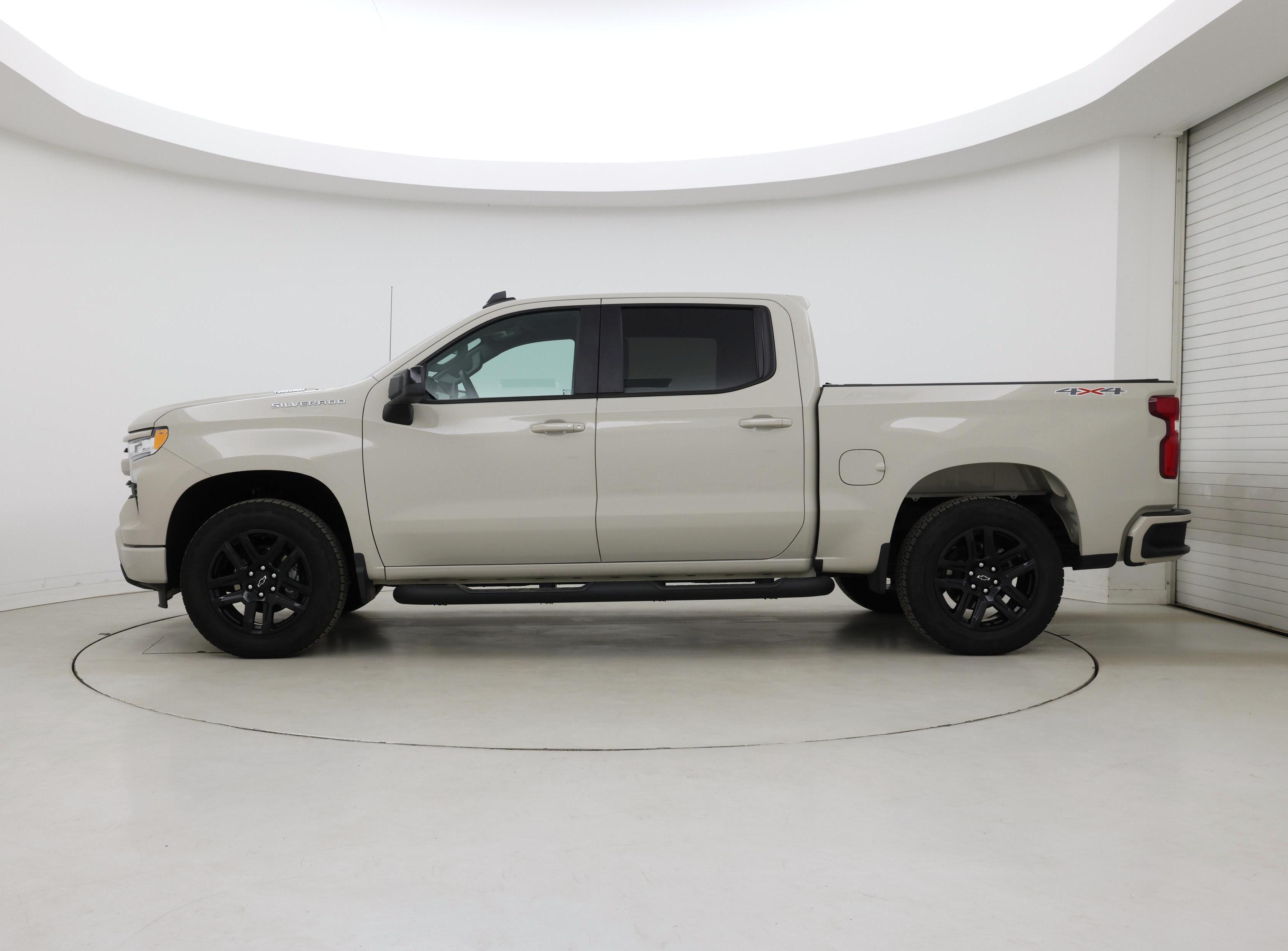 Thumbnail: 2026 Chevrolet Silverado 1500 - 3
