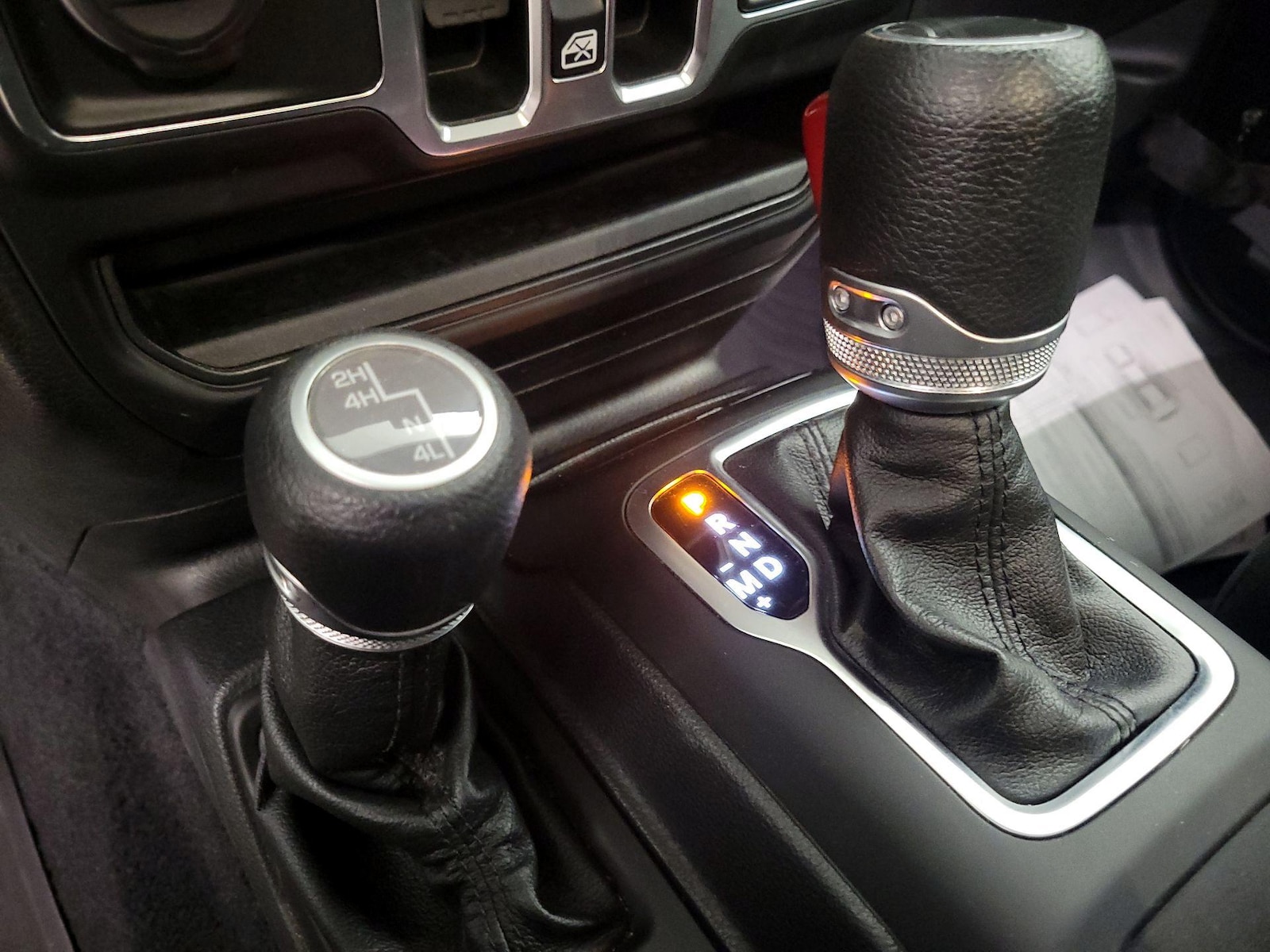 2020 Jeep Gladiator Sport S - Photo 18