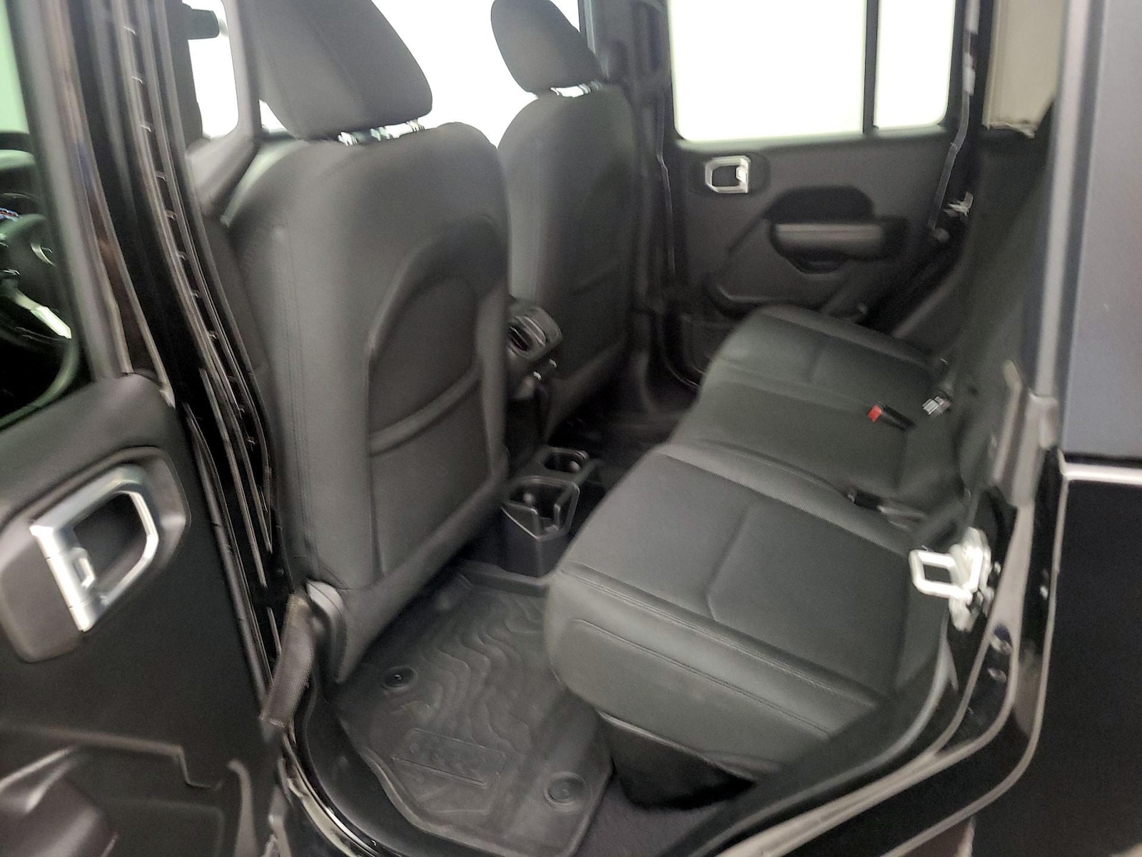 2020 Jeep Gladiator Sport S - Photo 20