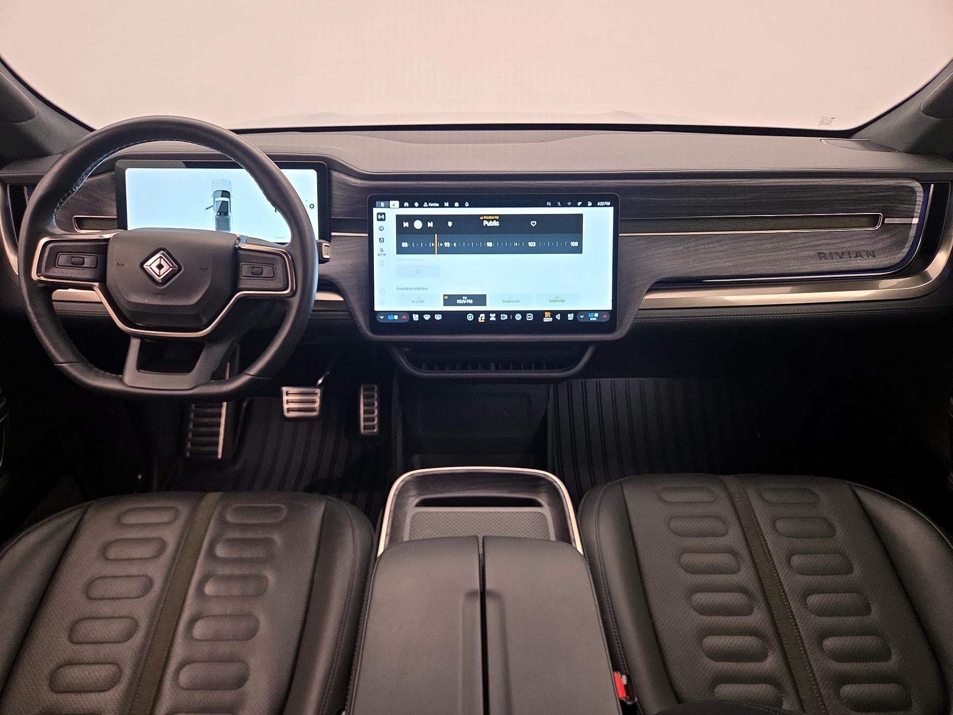 Thumbnail: 2022 Rivian R1T - 9