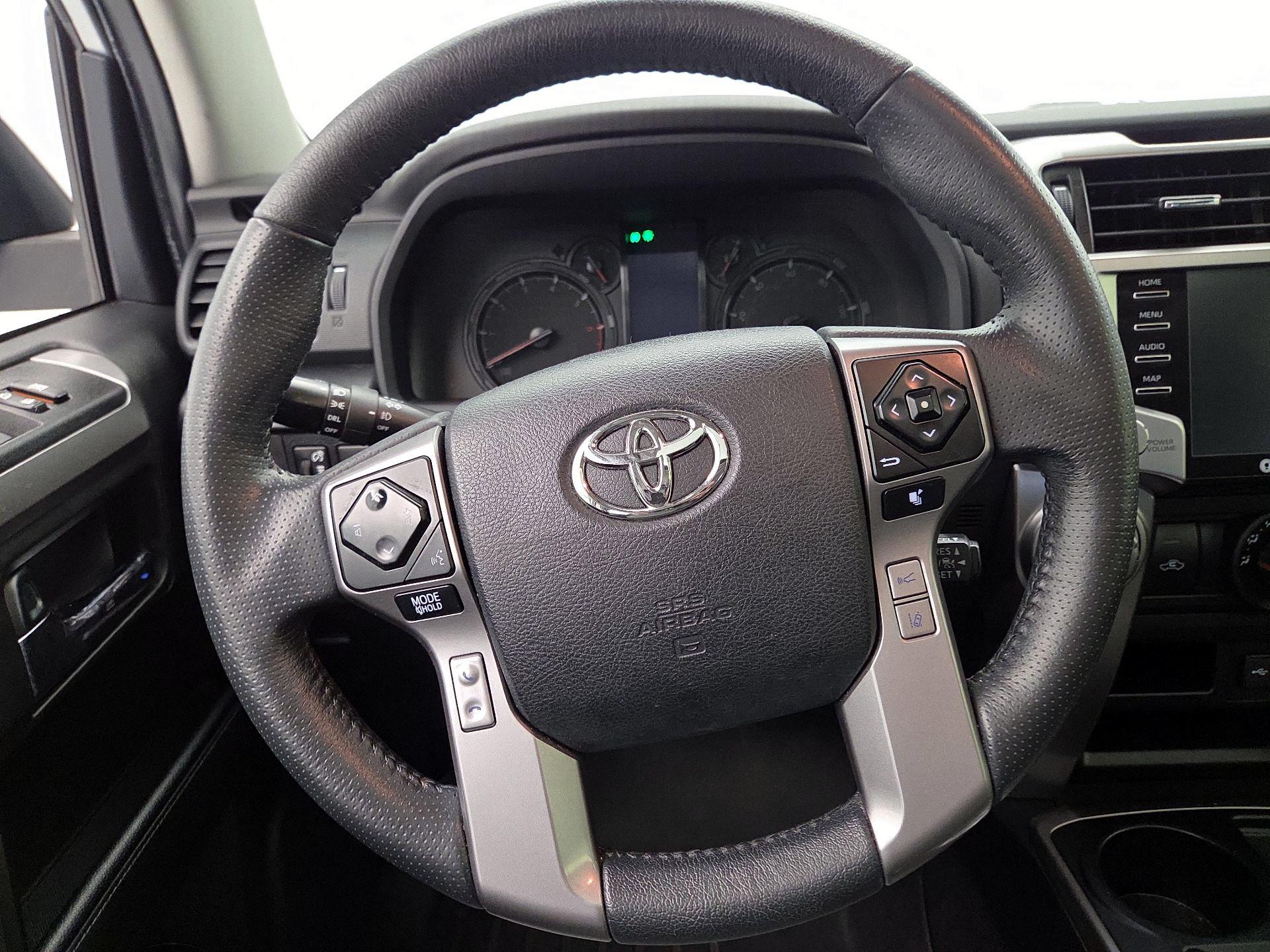 Thumbnail: 2020 Toyota 4Runner - 10