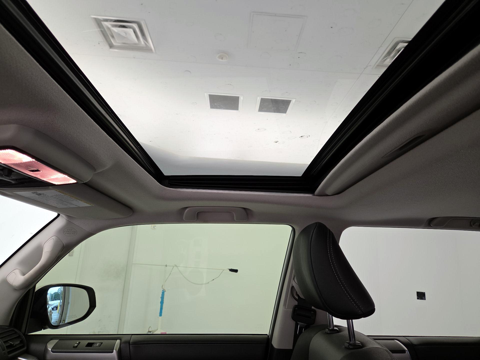 Thumbnail: 2020 Toyota 4Runner - 19