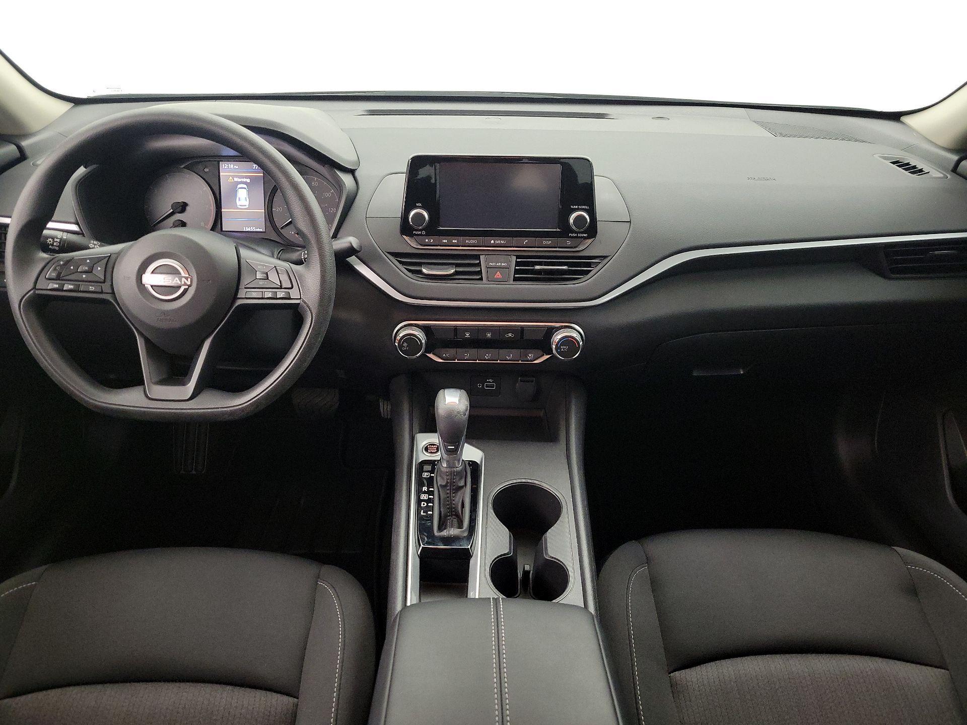 Thumbnail: 2024 Nissan Altima - 9