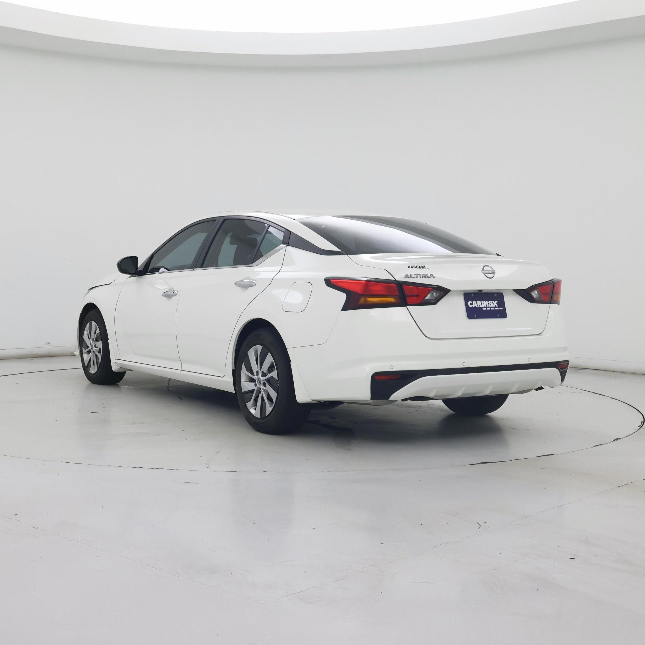 Thumbnail: 2024 Nissan Altima - 2