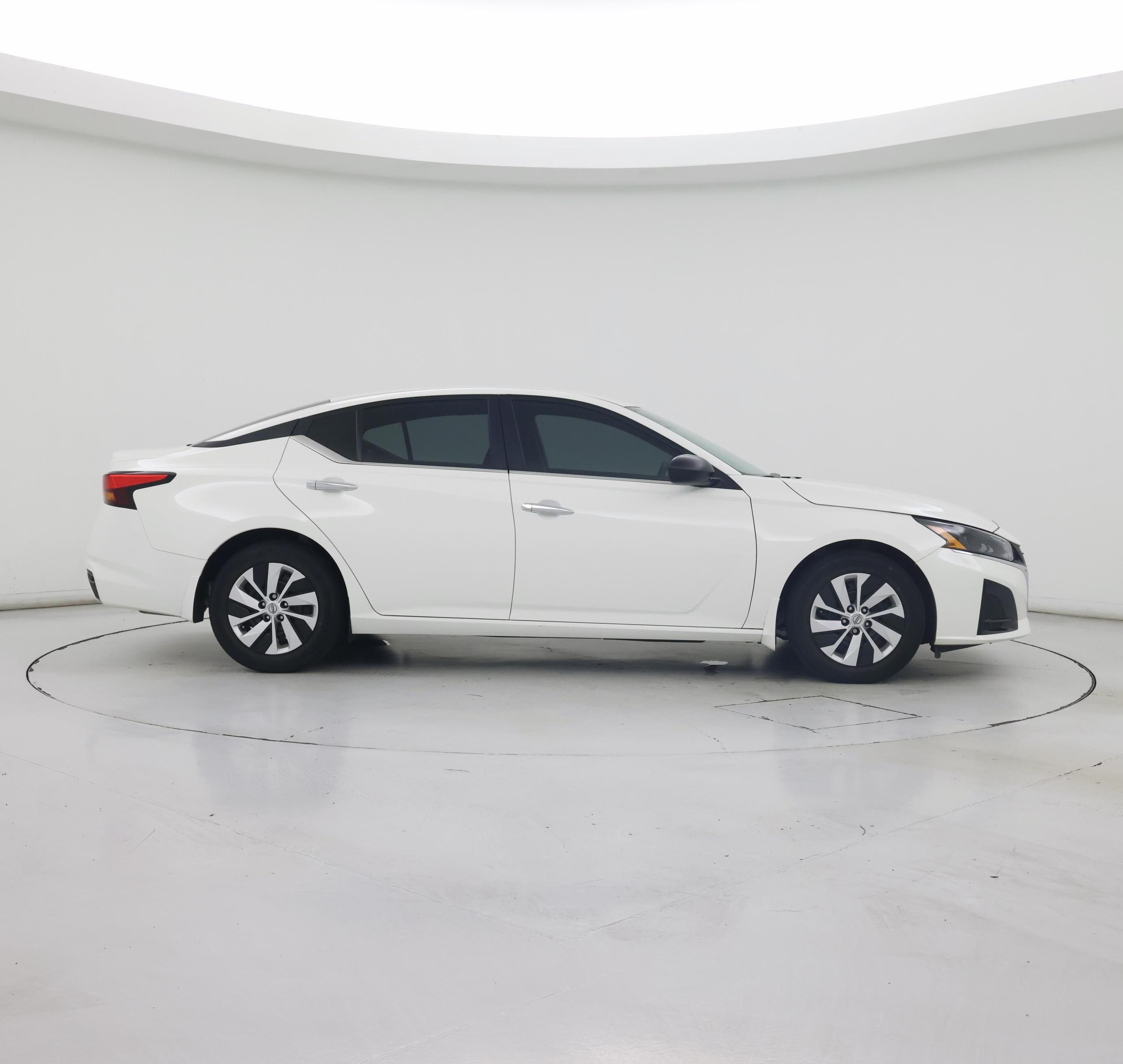 Thumbnail: 2024 Nissan Altima - 7
