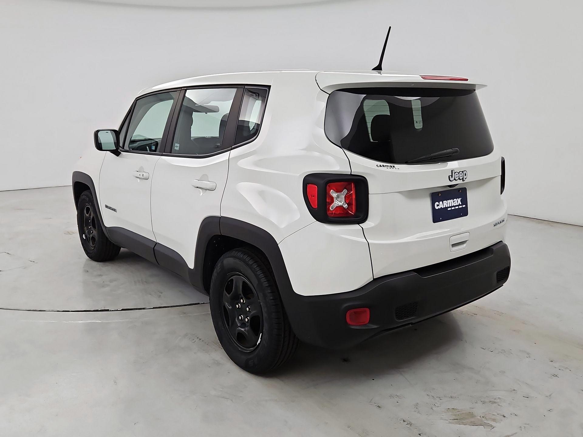 Thumbnail: 2020 Jeep Renegade - 7