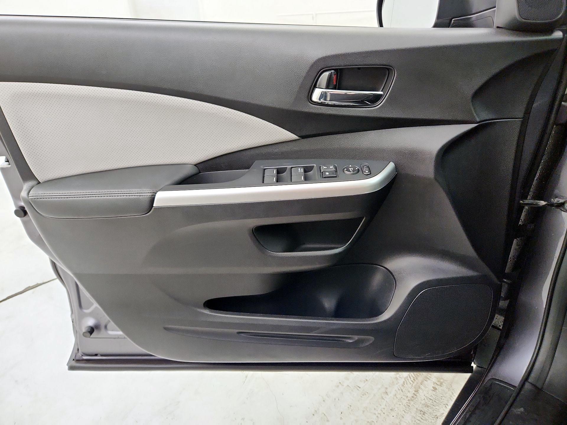 Thumbnail: 2016 Honda CR-V - 12