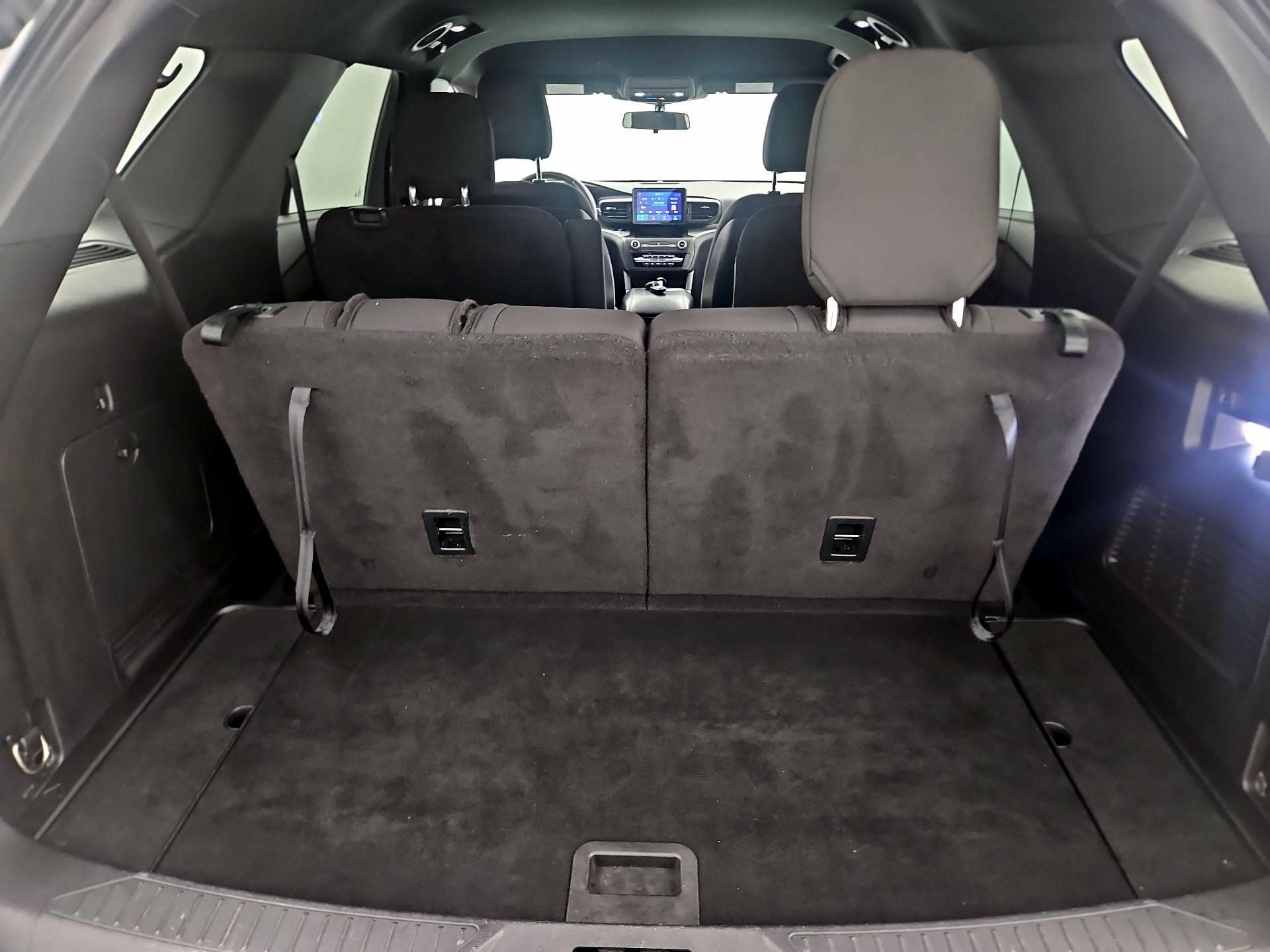 Thumbnail: 2020 Ford Explorer - 20