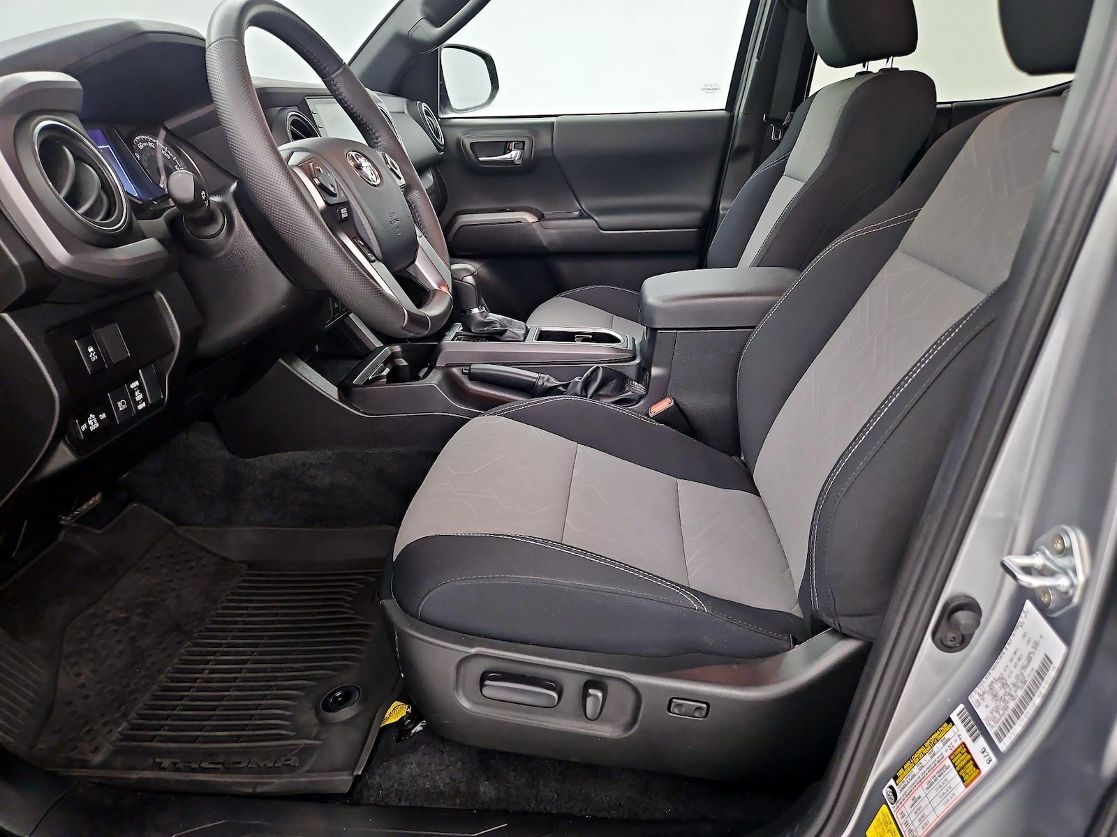 2023 Toyota Tacoma TRD Off Road - Photo 10