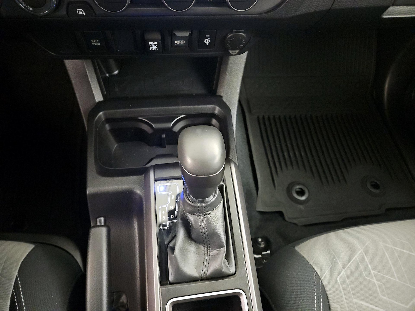 2023 Toyota Tacoma TRD Off Road - Photo 16