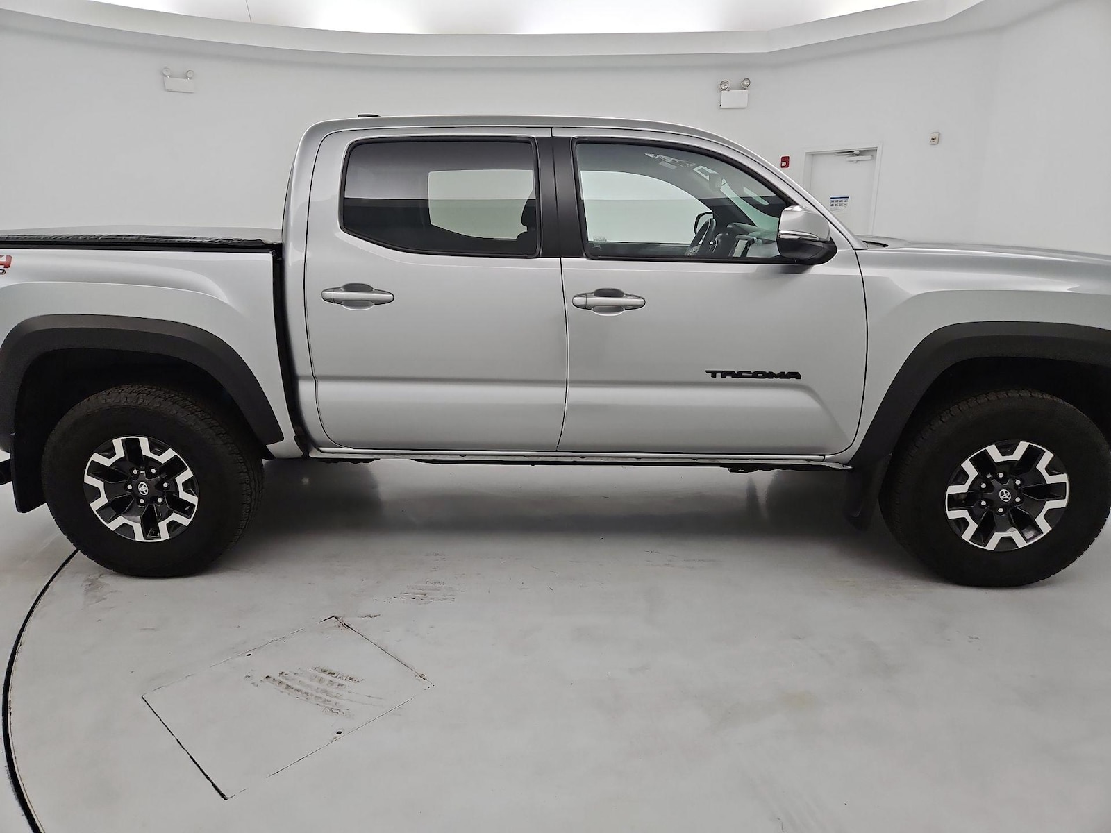 2023 Toyota Tacoma TRD Off Road - Photo 4