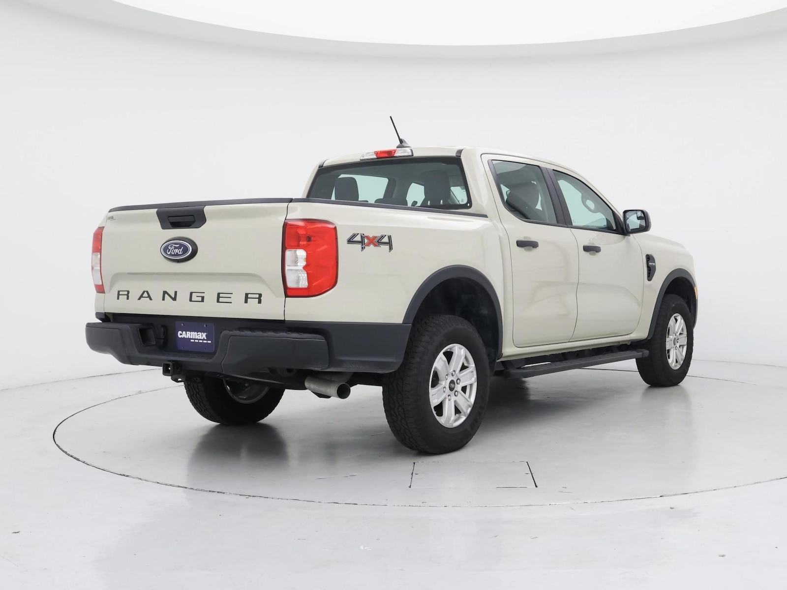 2025 Ford Ranger XL - Photo 9