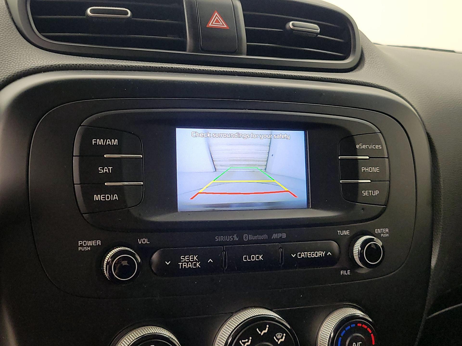 Thumbnail: 2015 Kia Soul - 14