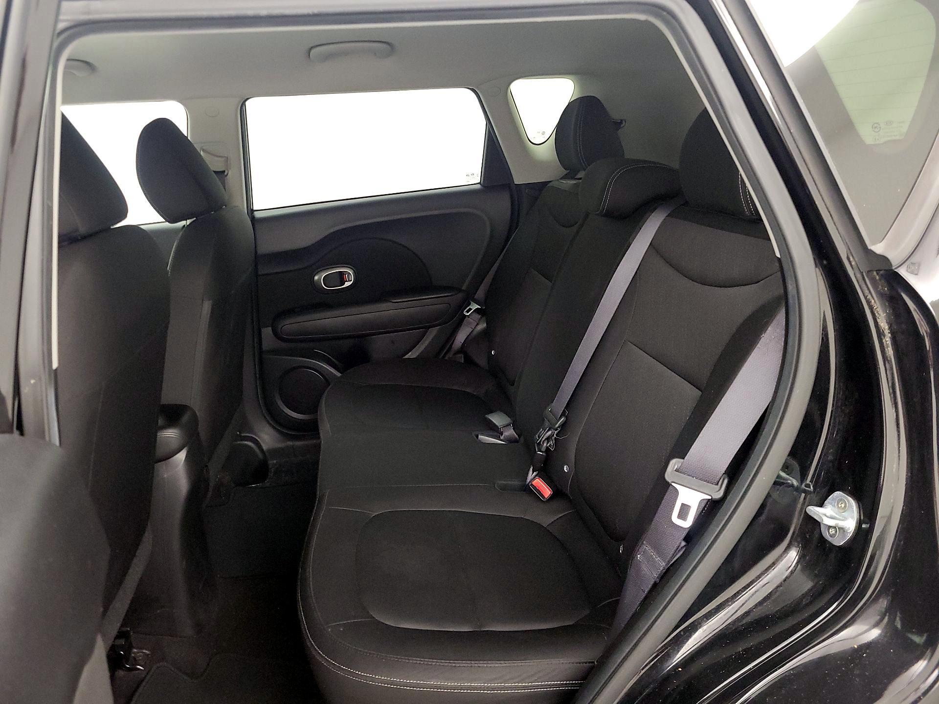 Thumbnail: 2015 Kia Soul - 19