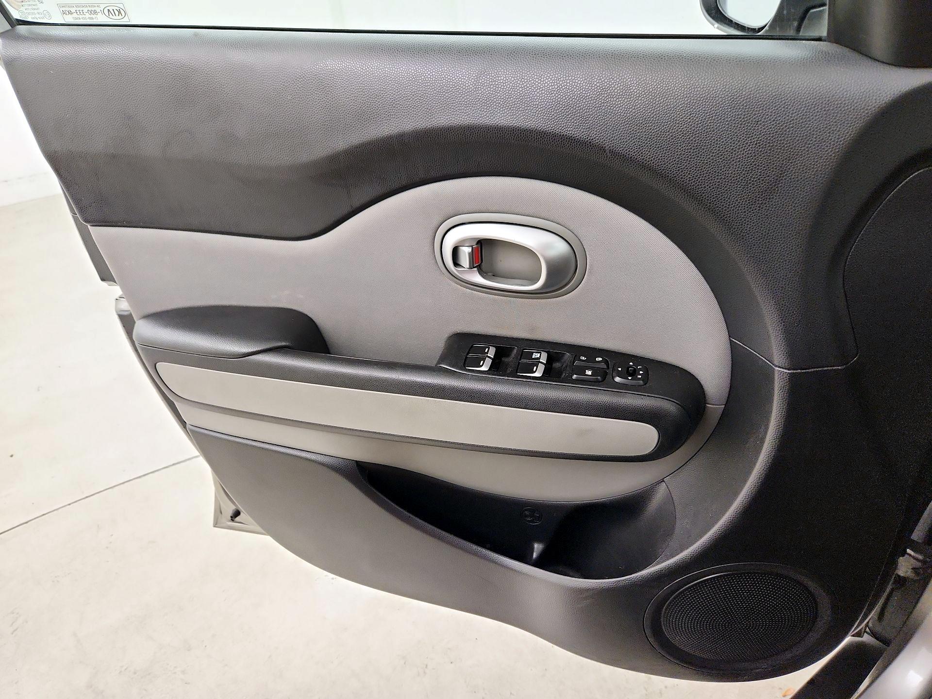 Thumbnail: 2018 Kia Soul - 10