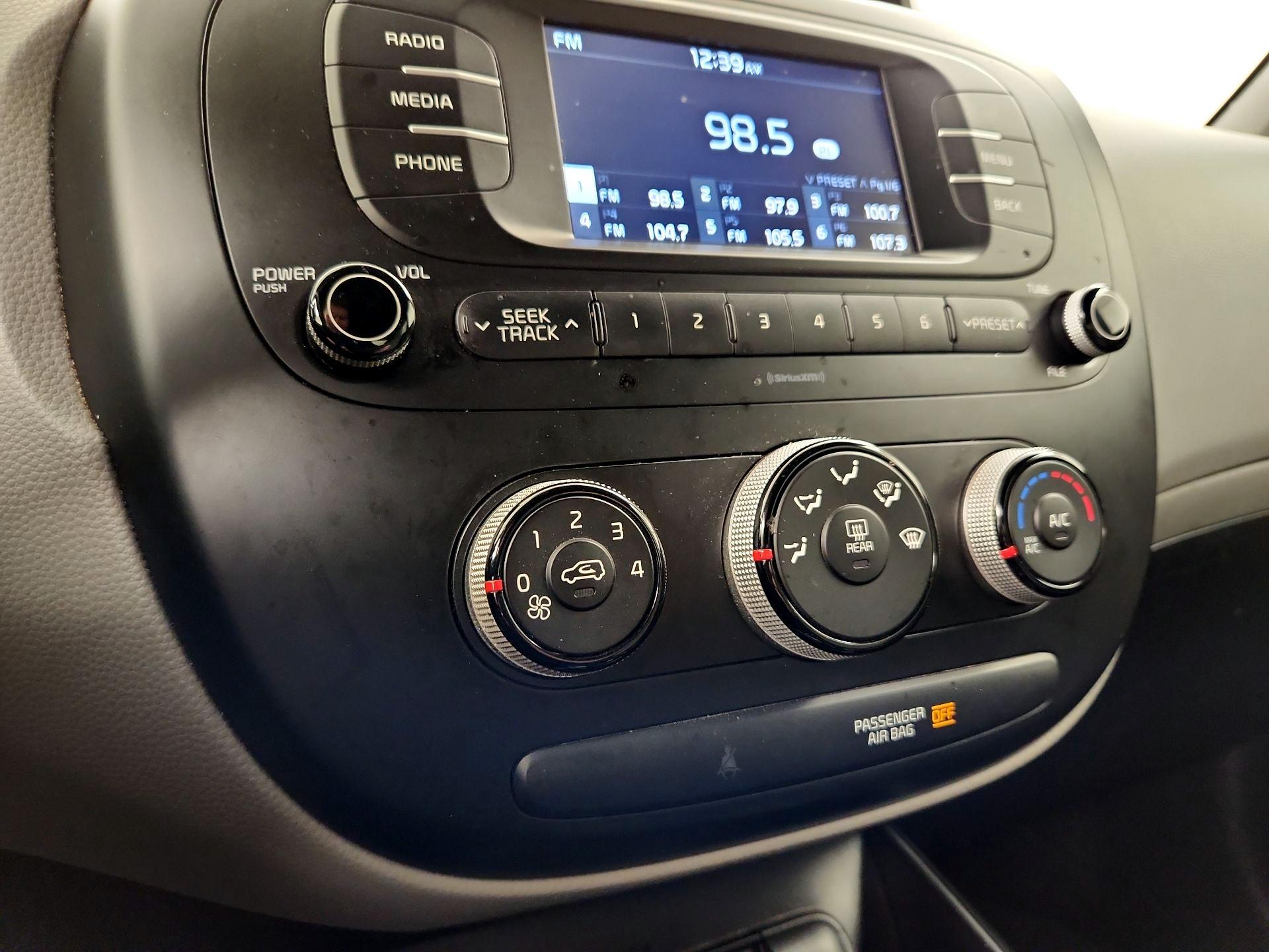 Thumbnail: 2018 Kia Soul - 13