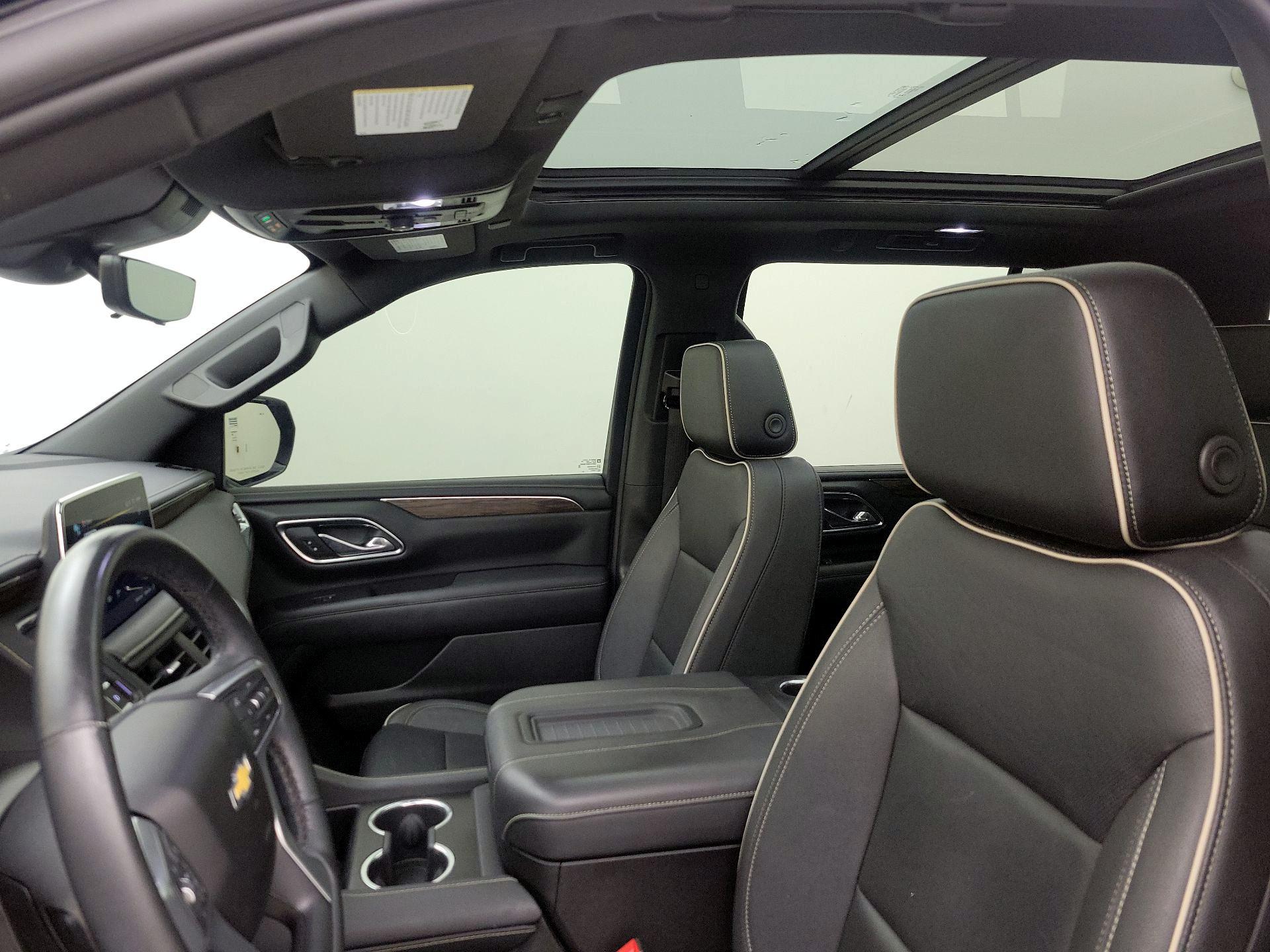 Thumbnail: 2023 Chevrolet Tahoe - 19