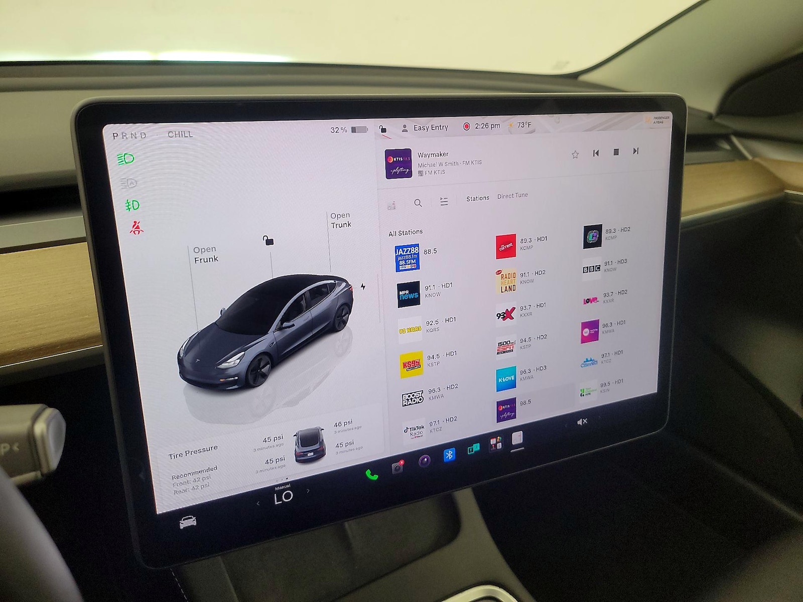2022 Tesla Model 3 Long Range - Photo 16