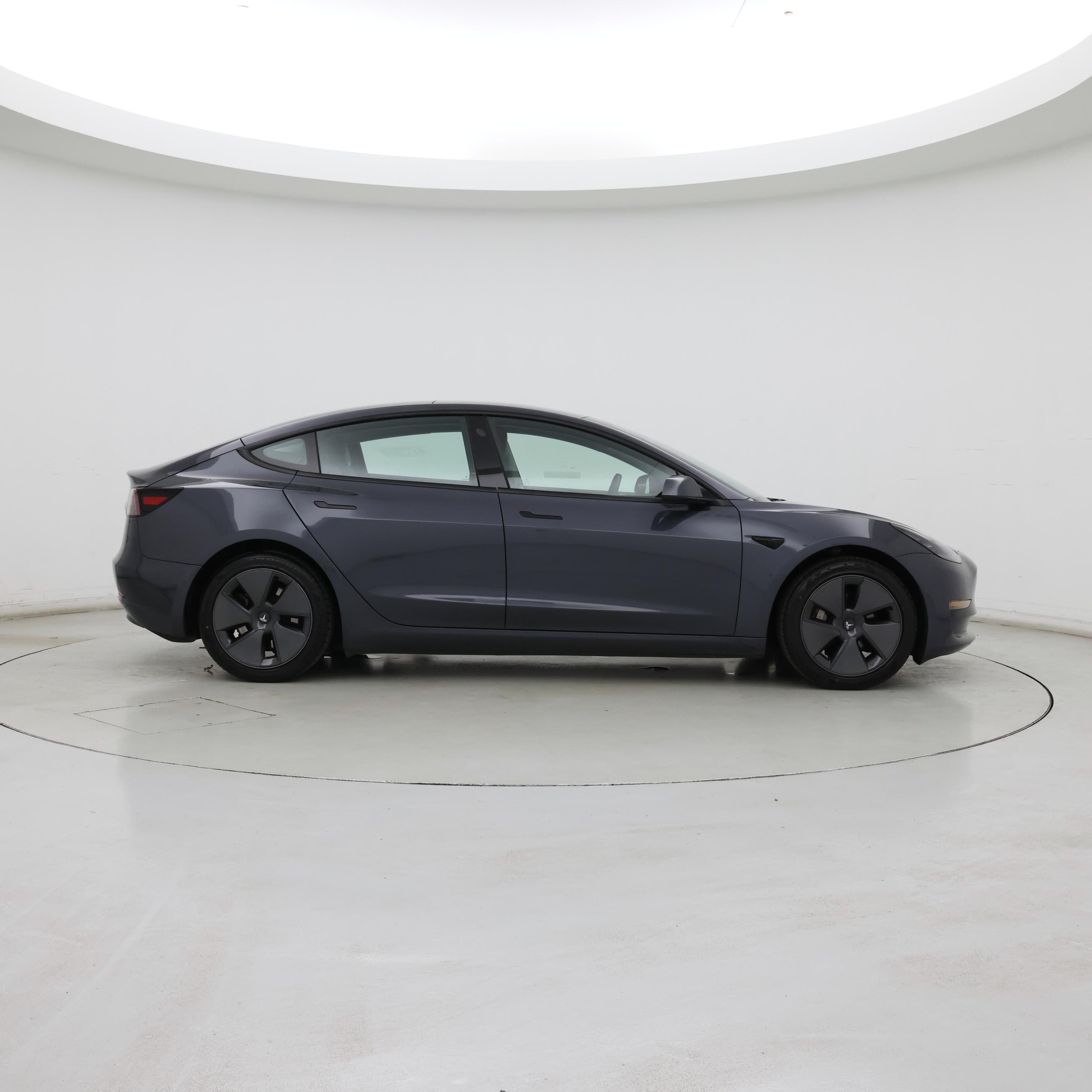 Thumbnail: 2022 Tesla Model 3 - 7