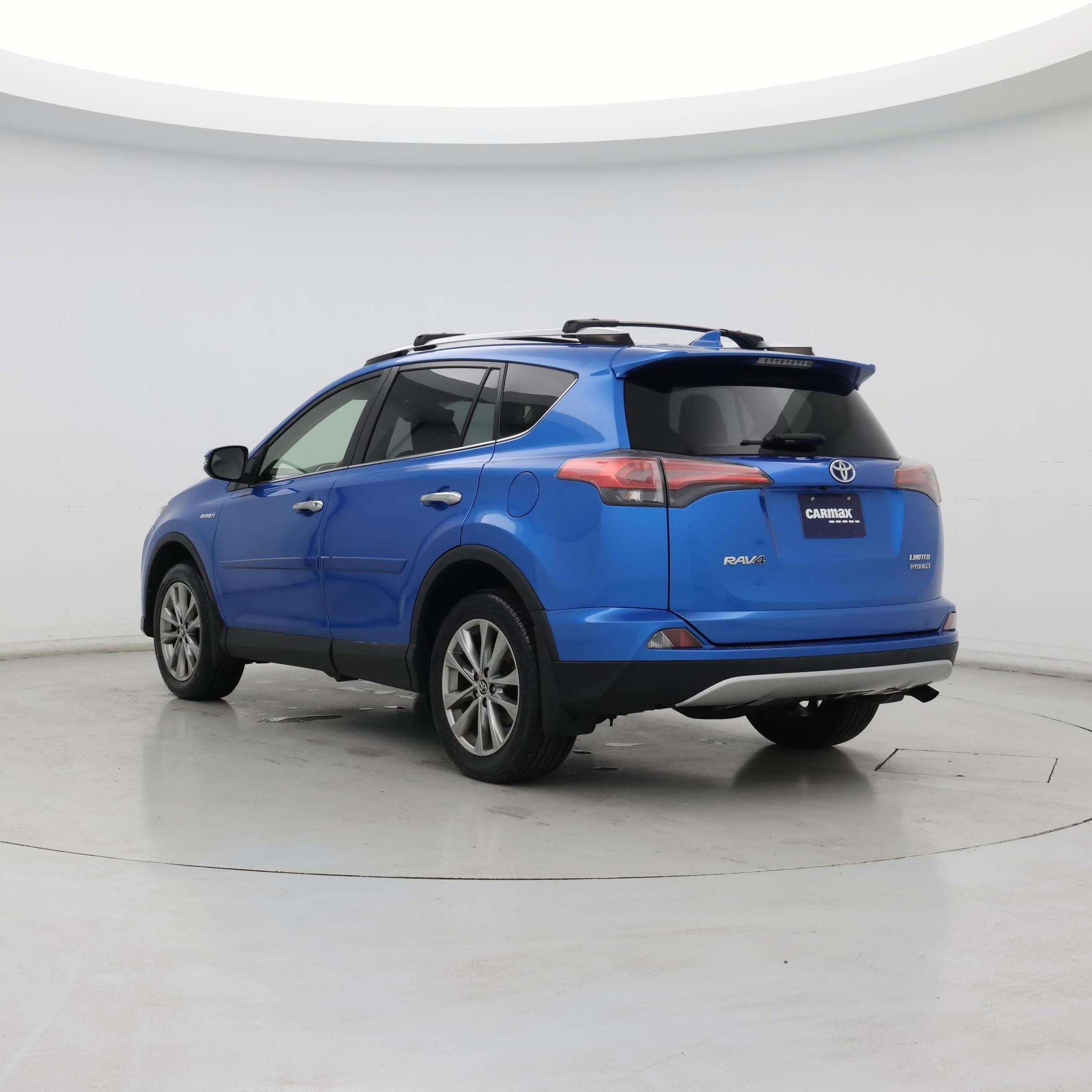 Thumbnail: 2016 Toyota RAV4 - 2