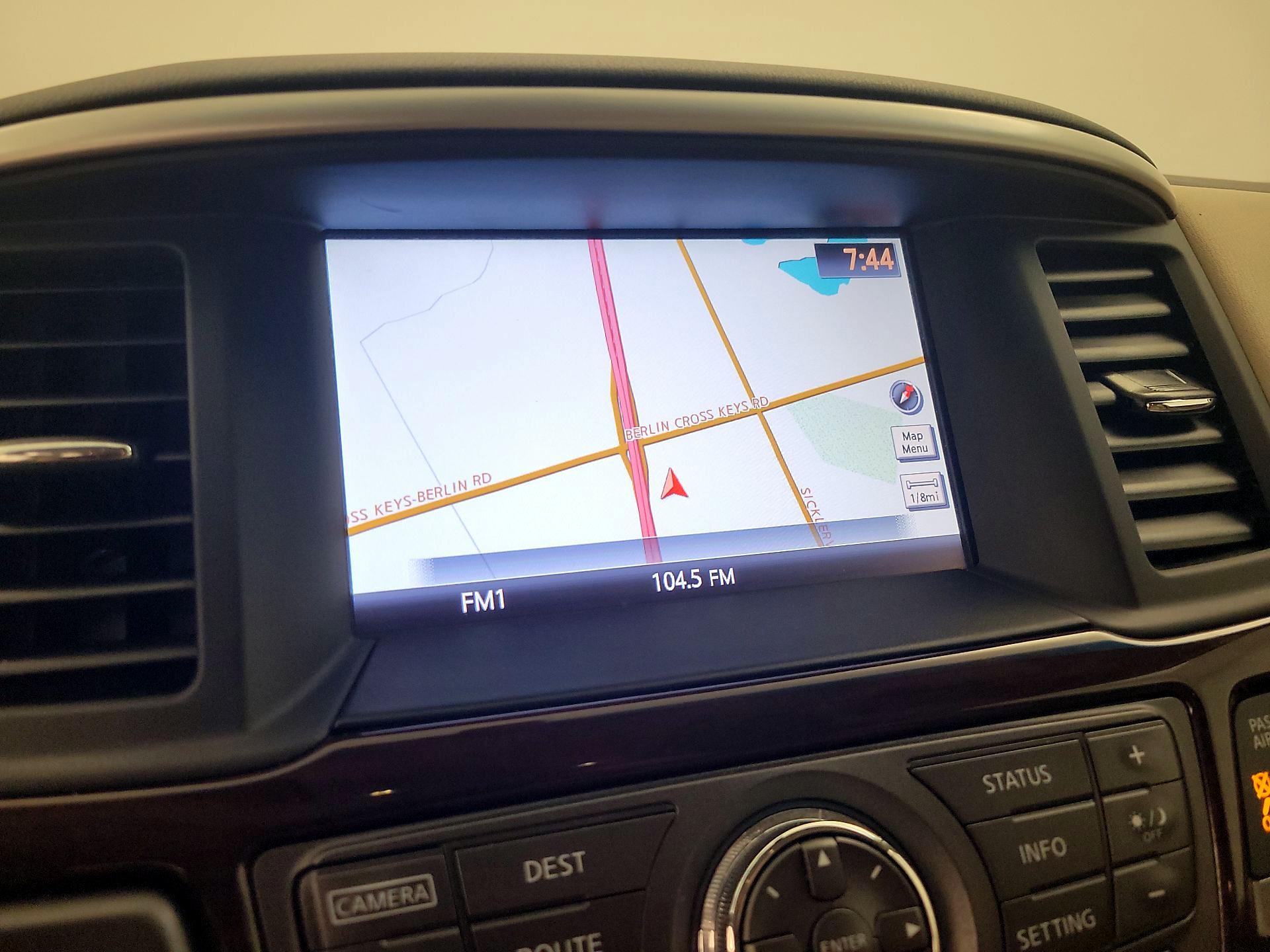 Thumbnail: 2016 Nissan Pathfinder - 14