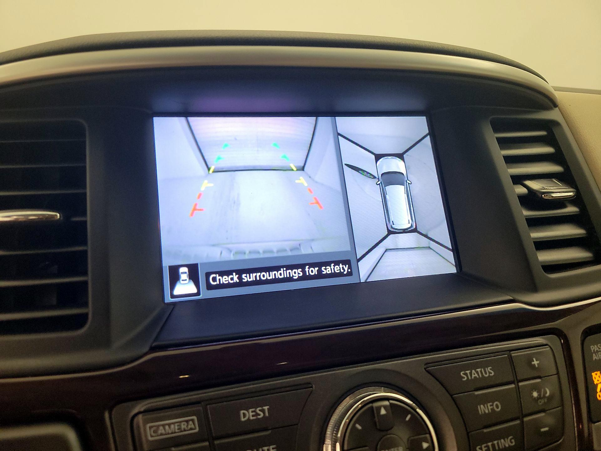 Thumbnail: 2016 Nissan Pathfinder - 15