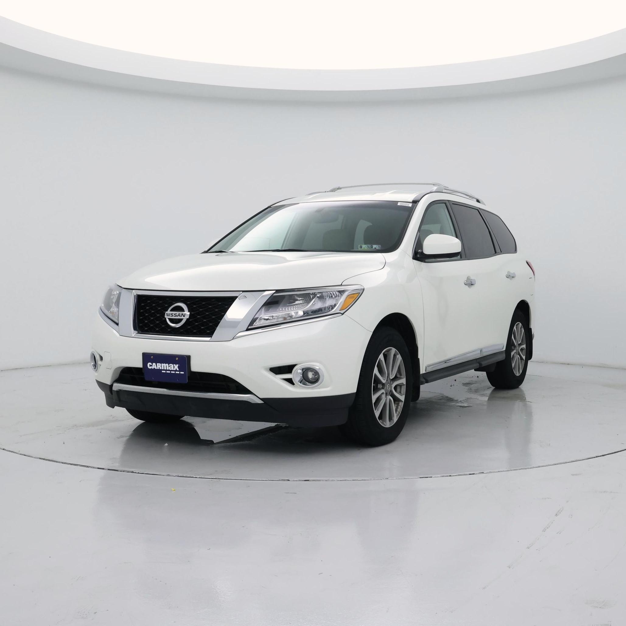 Thumbnail: 2016 Nissan Pathfinder - 4