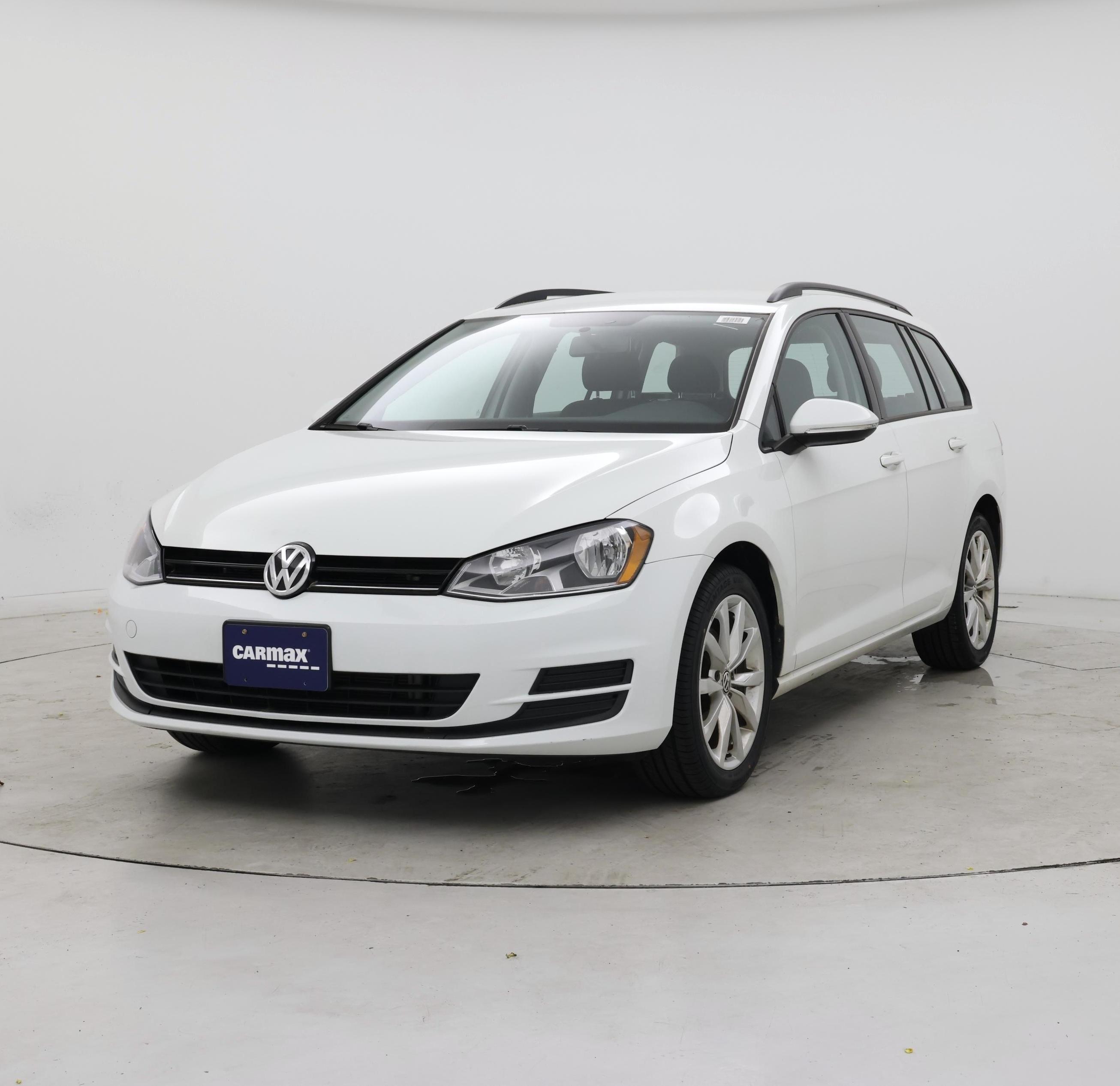 Thumbnail: 2017 Volkswagen Golf - 4