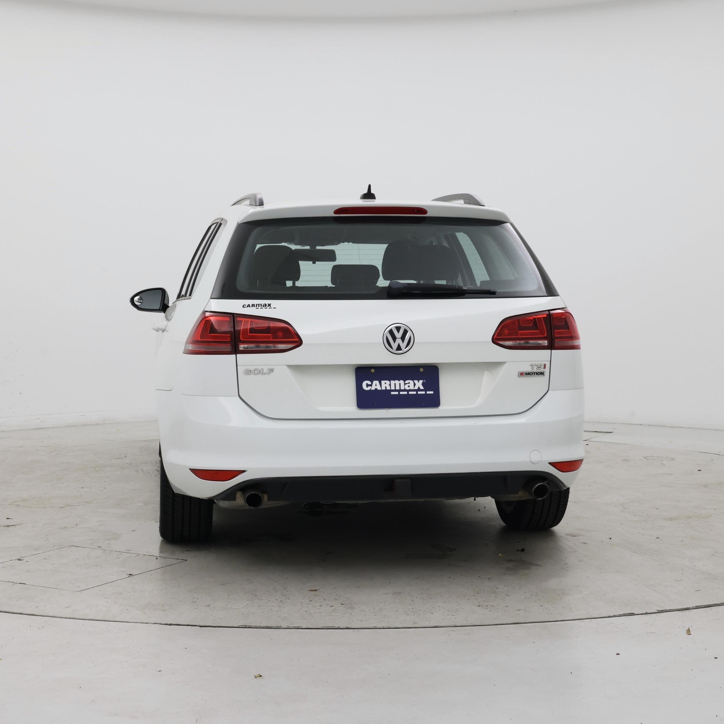Thumbnail: 2017 Volkswagen Golf - 6