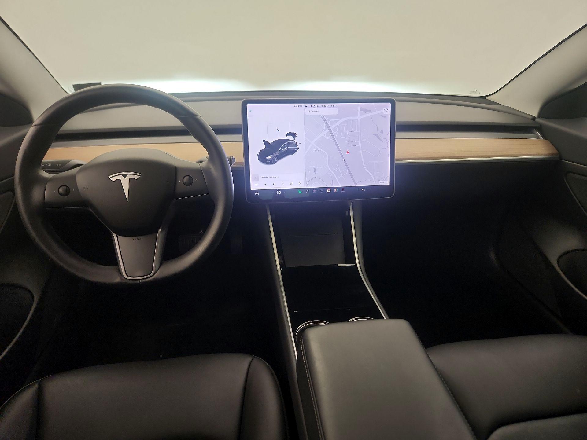 Thumbnail: 2020 Tesla Model 3 - 9