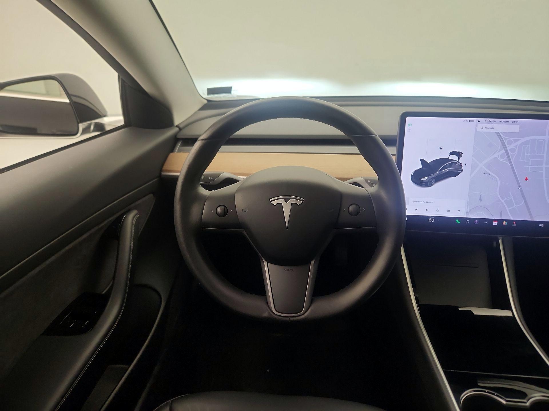 Thumbnail: 2020 Tesla Model 3 - 10
