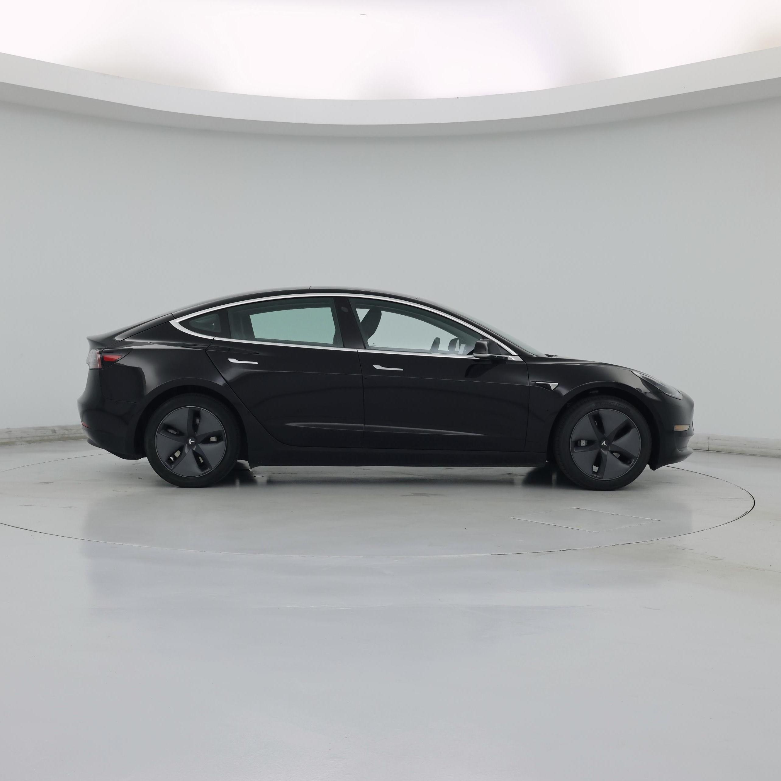 Thumbnail: 2020 Tesla Model 3 - 7