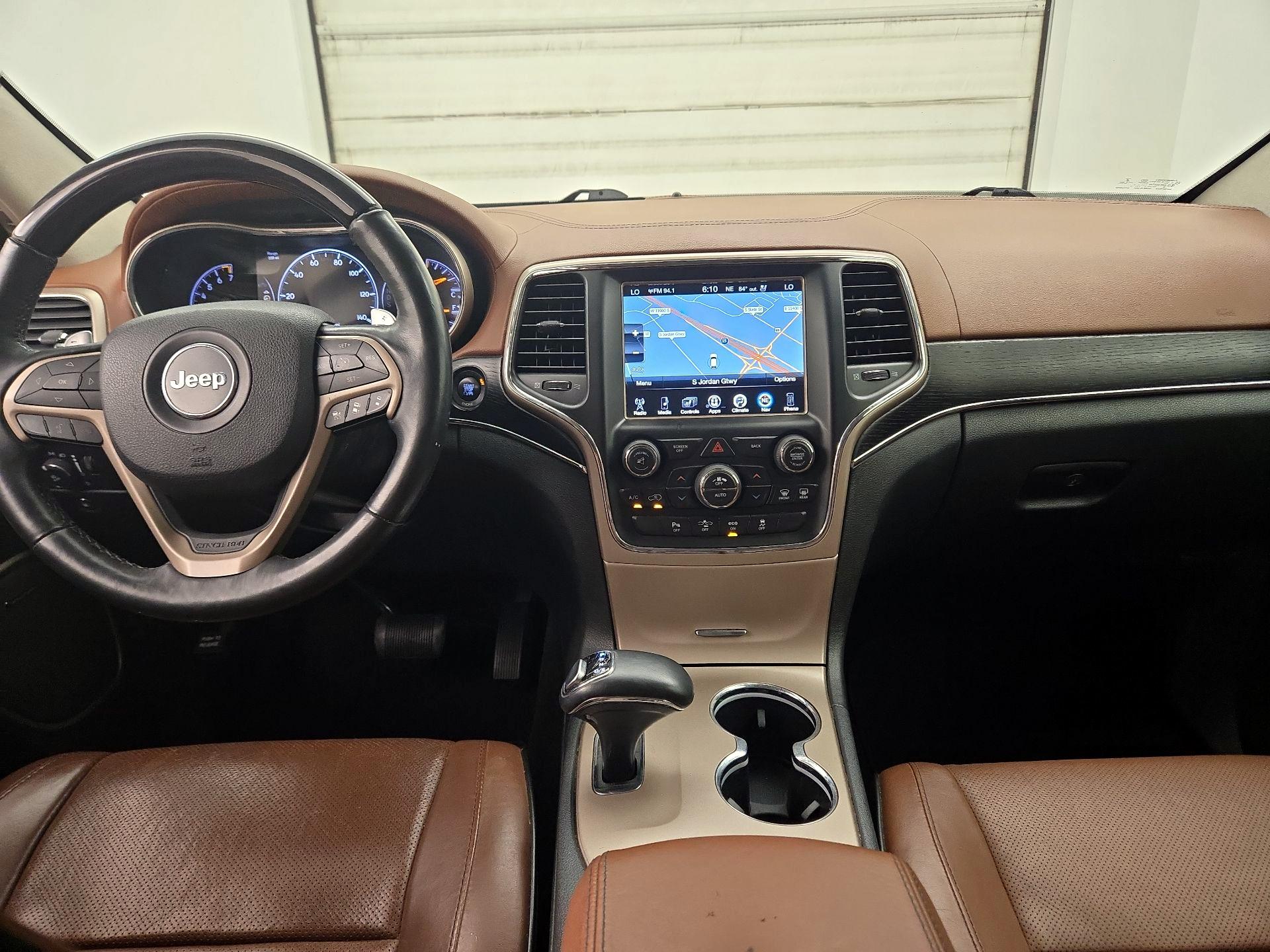 Thumbnail: 2015 Jeep Grand Cherokee - 9