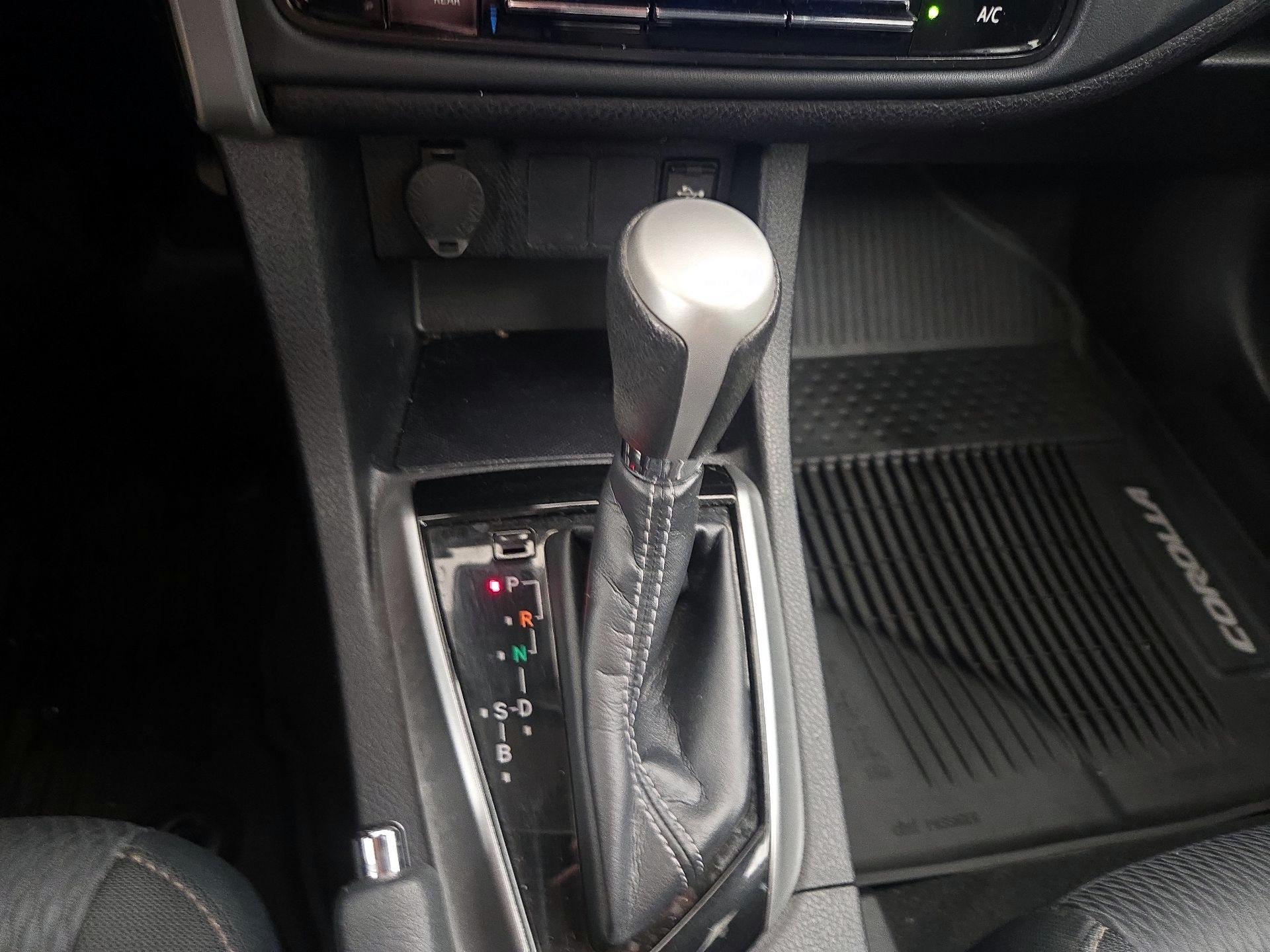 Thumbnail: 2019 Toyota Corolla - 17