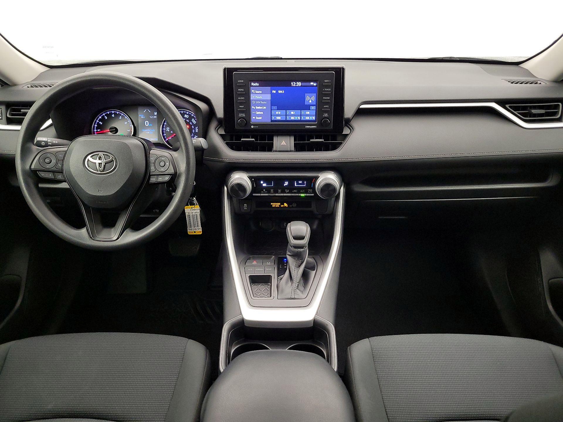 Thumbnail: 2021 Toyota RAV4 - 9
