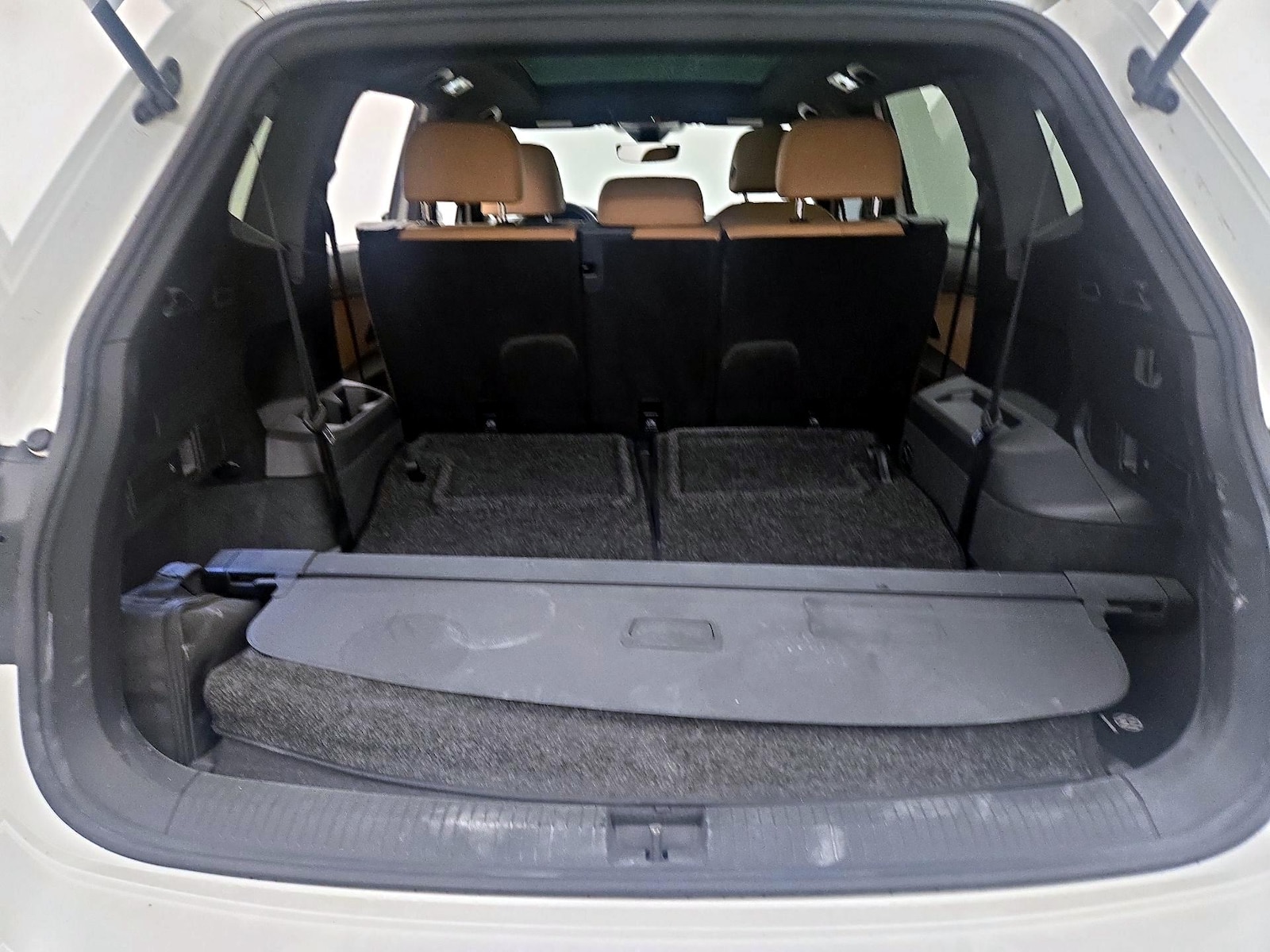 2023 Volkswagen Tiguan SE - Photo 24