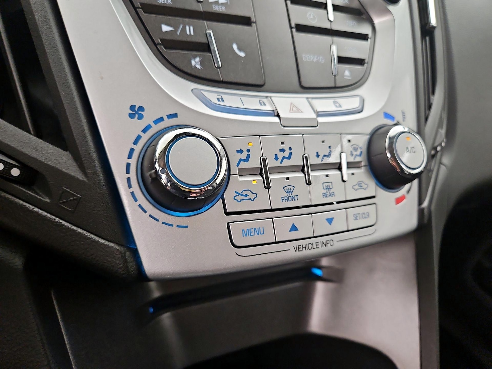 2015 Chevrolet Equinox 1LT - Photo 16
