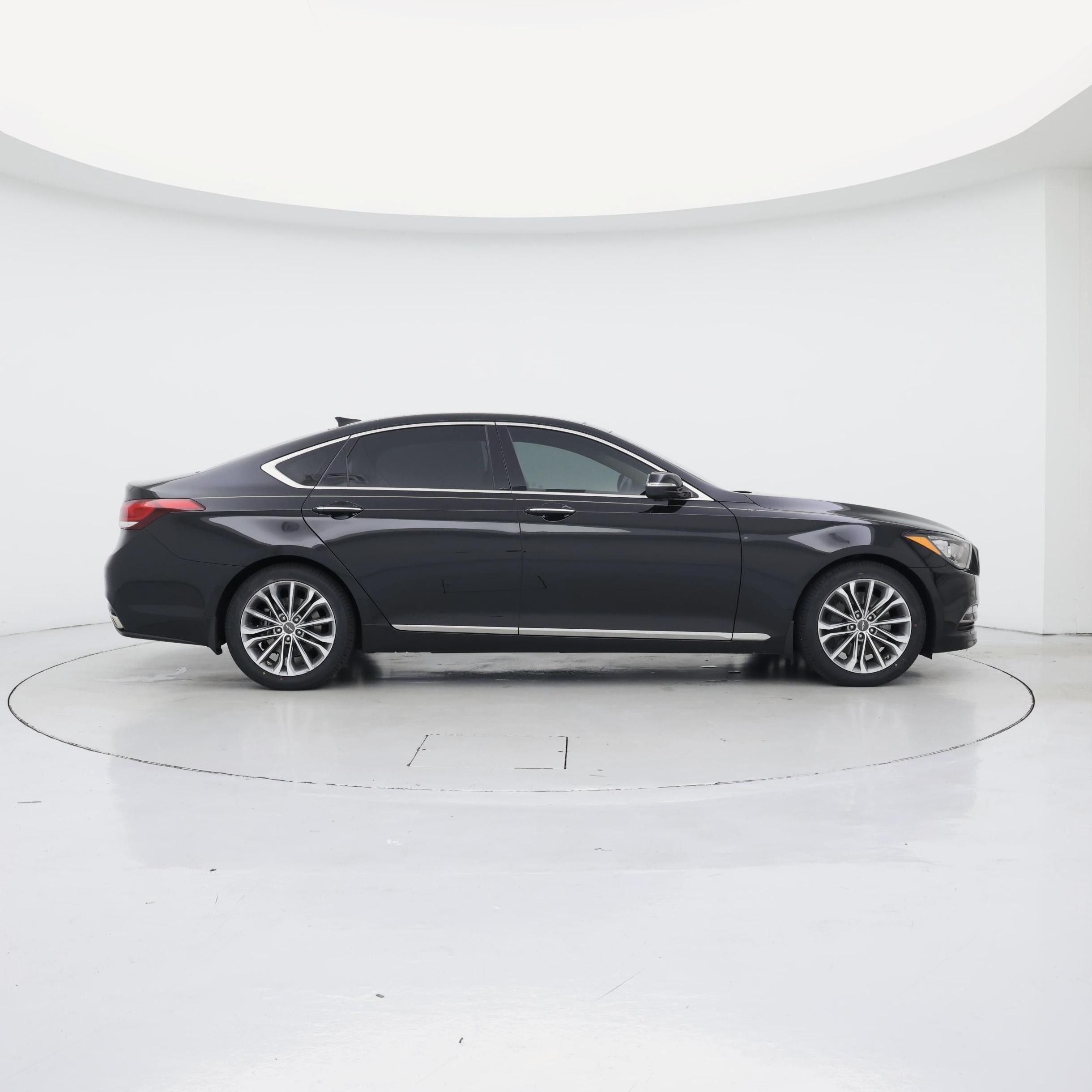 Thumbnail: 2017 Genesis G80 - 7