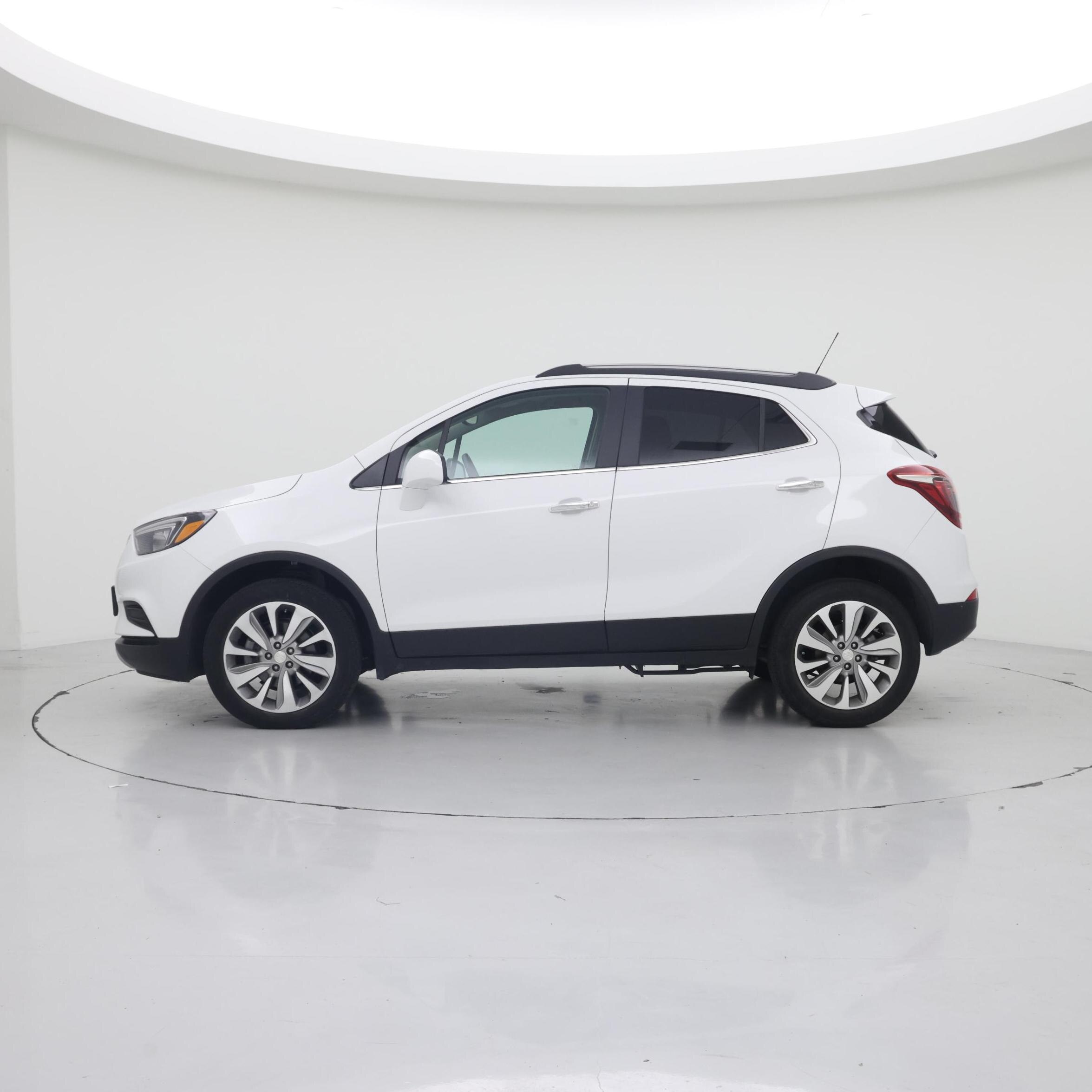 Thumbnail: 2020 Buick Encore - 3