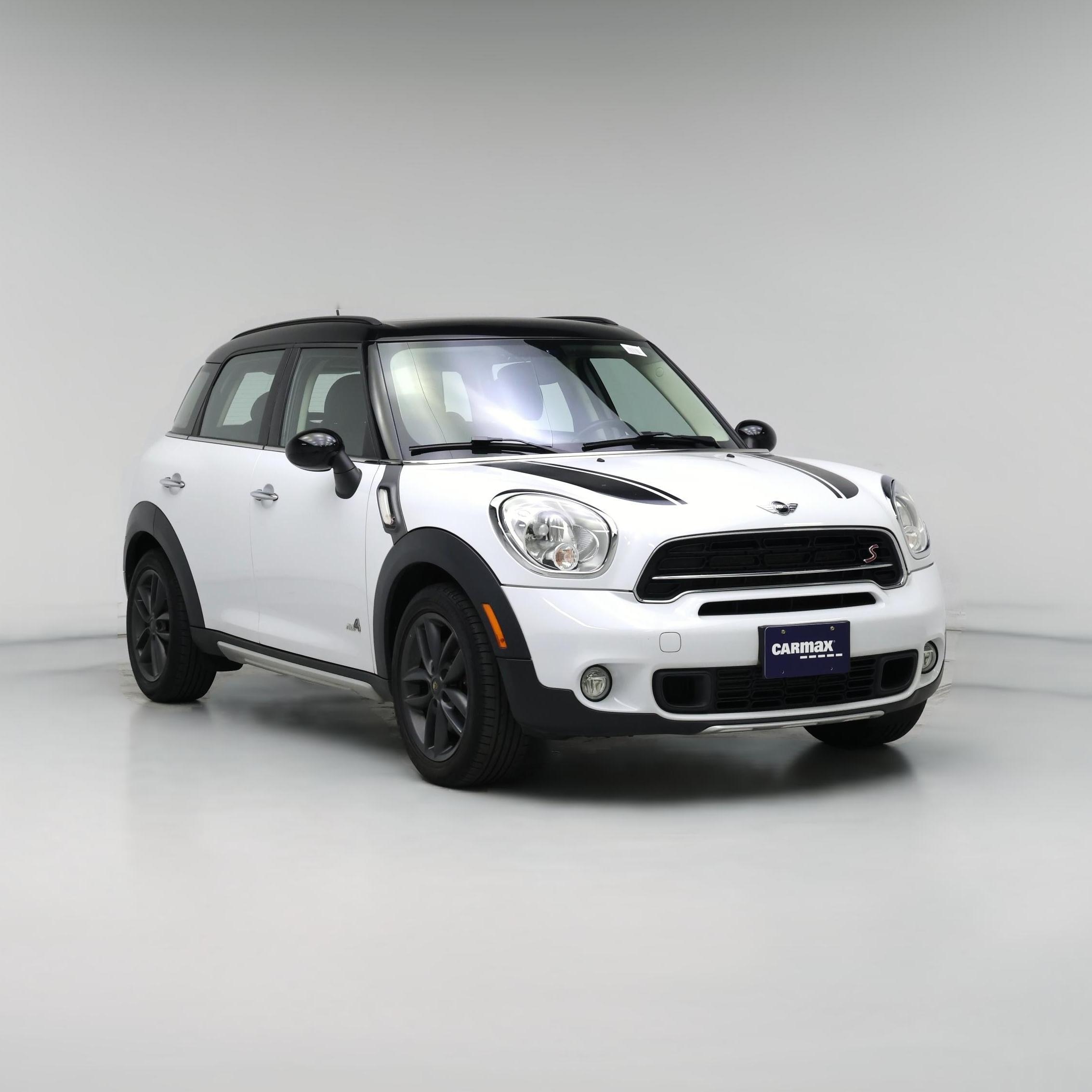 Thumbnail: 2016 MINI Cooper Countryman - 1
